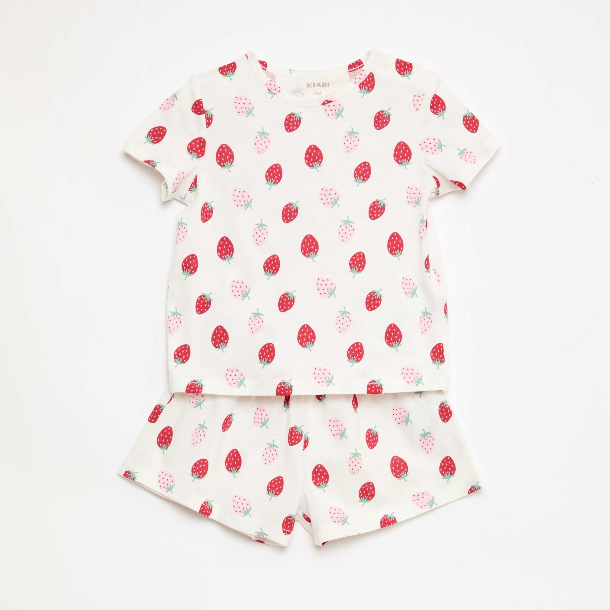 ყველანაირი მაისური + შორტი თეთრი