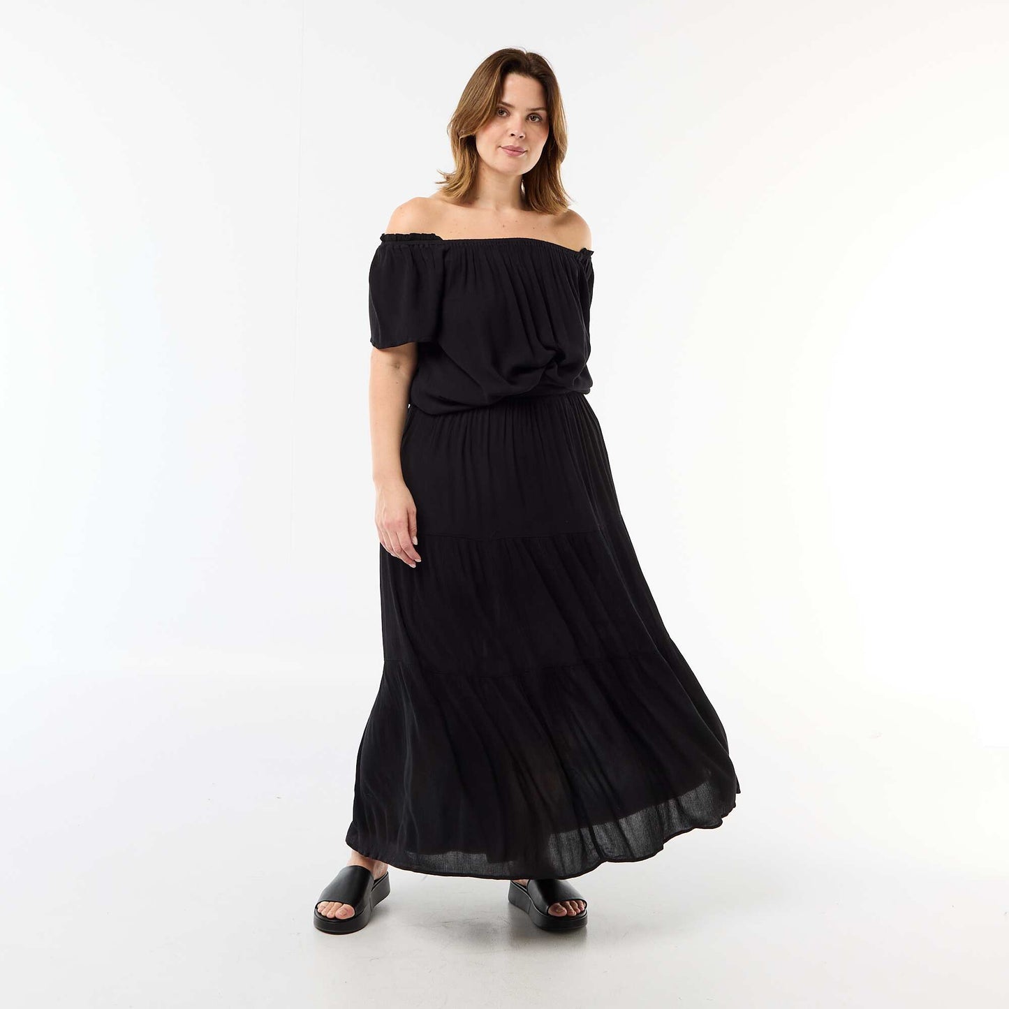 Short-Sleeved Flowy Crepe Blouse BLACK