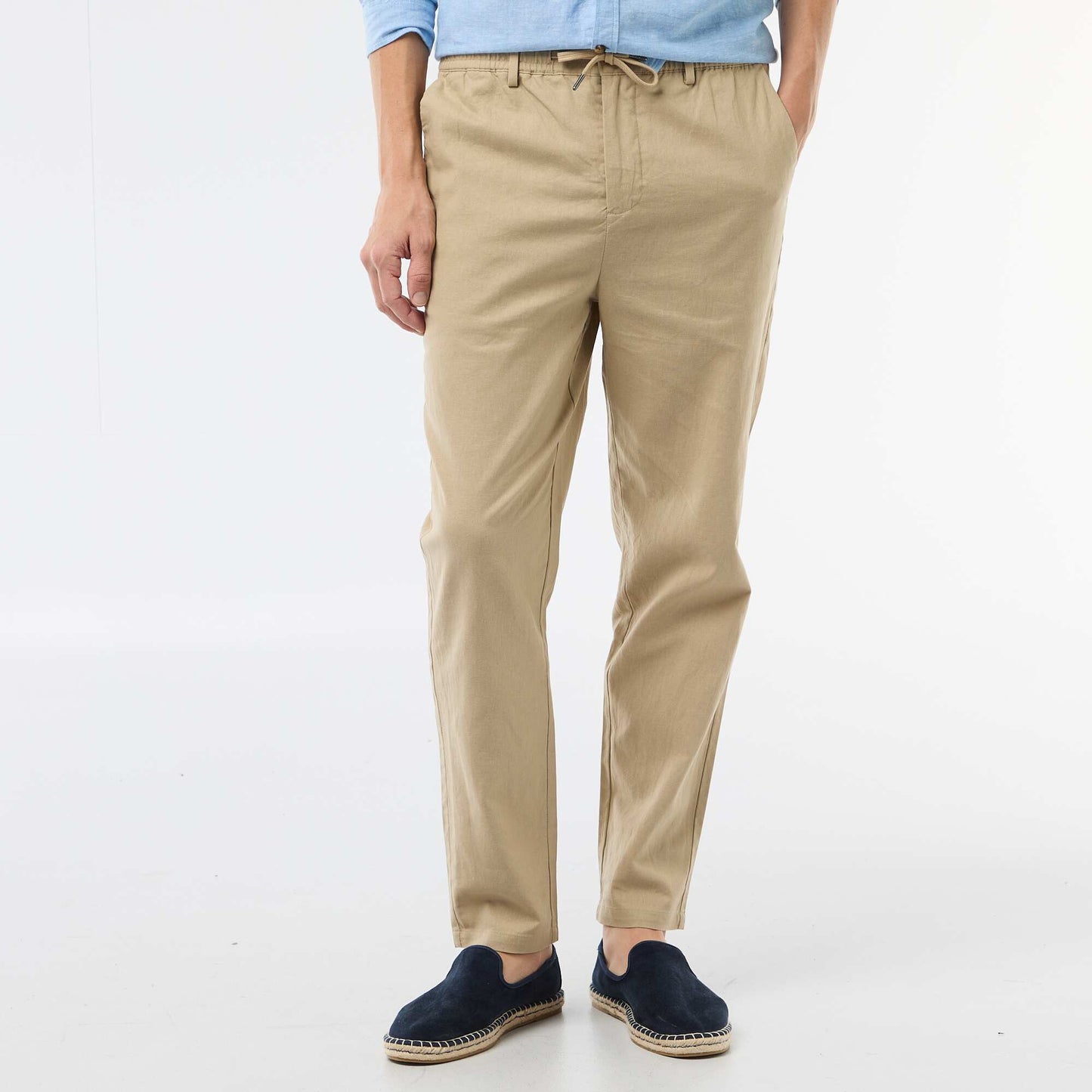 რეგულარული მორგება ტილო ნაზავი ჩინოს შარვალი კრემისფერი