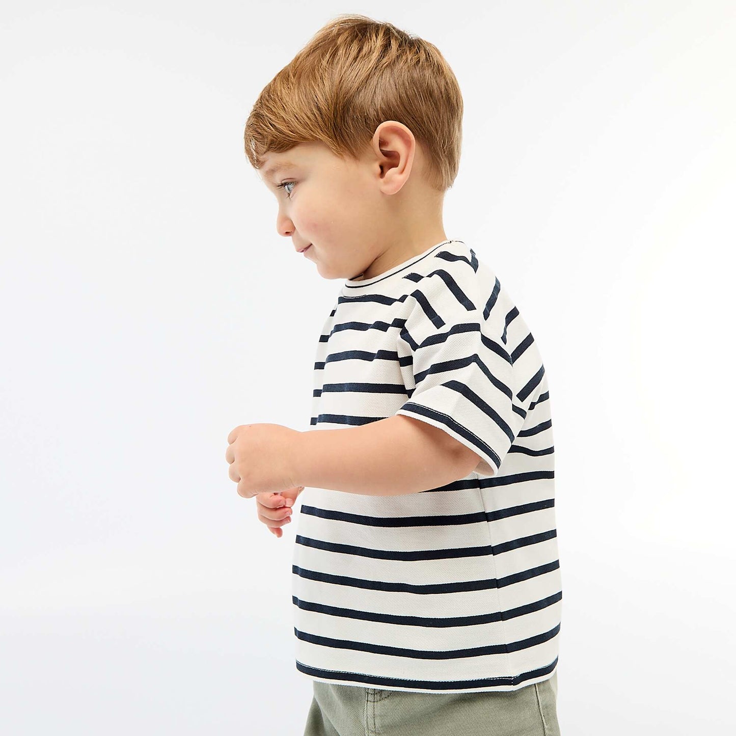 ზოლიანი მოკლემკლავიანი ბამბის მაისური თეთრი