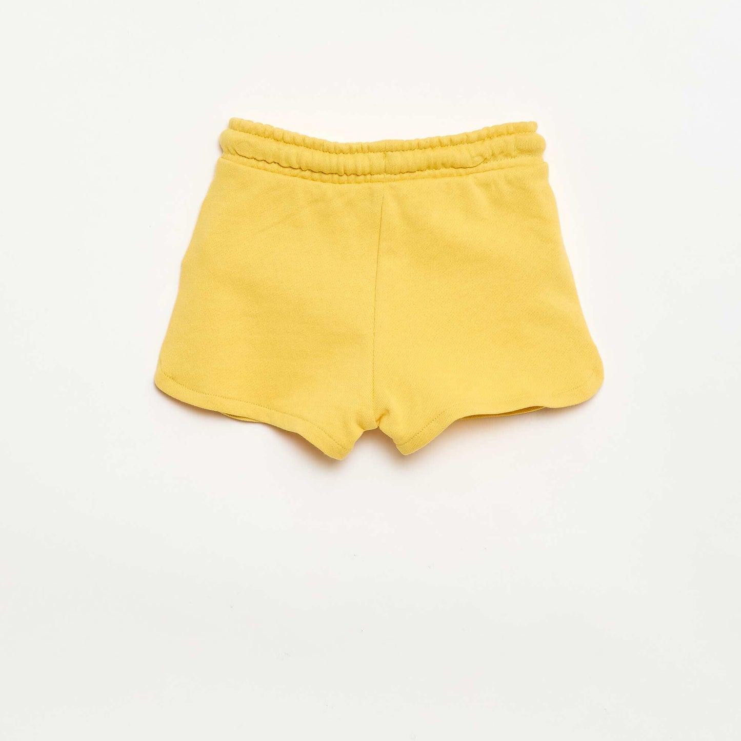 სადა მსუბუქი საწმისი შორტი ყვითელი