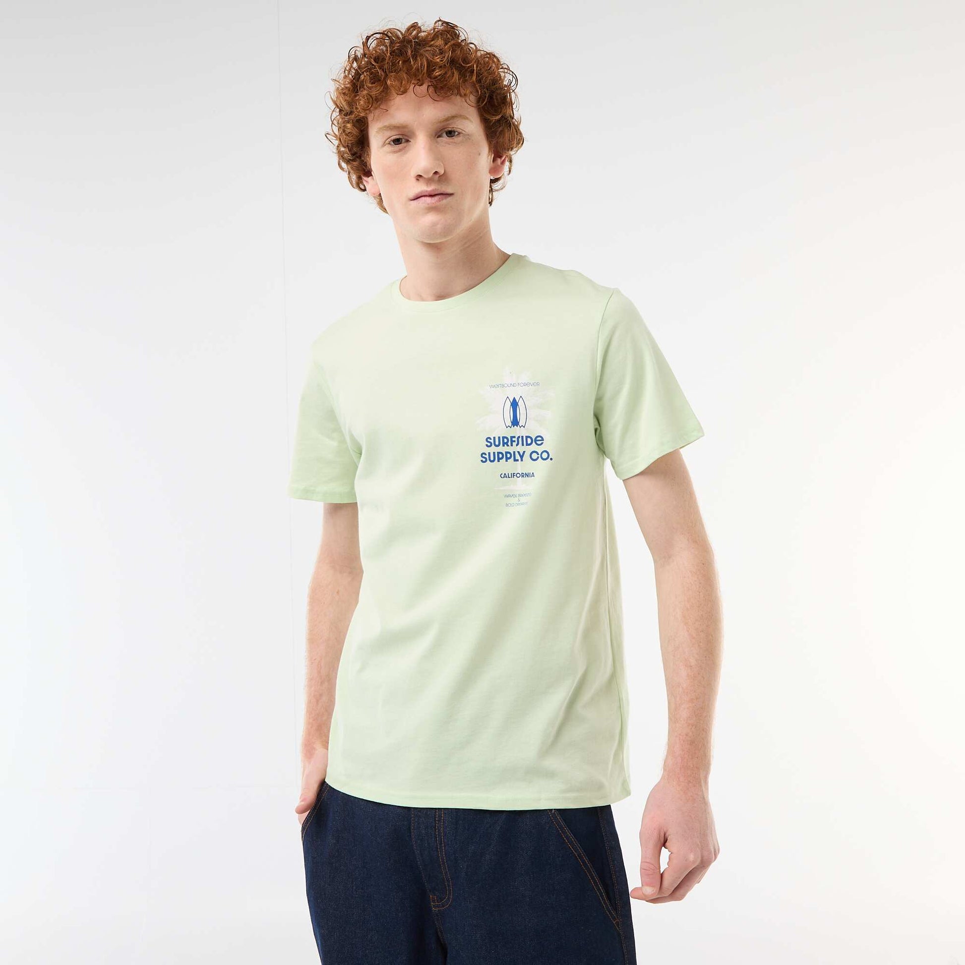 პრინტიანი ბამბის ჯვარედინი ყელიანი მაისური მწვანე