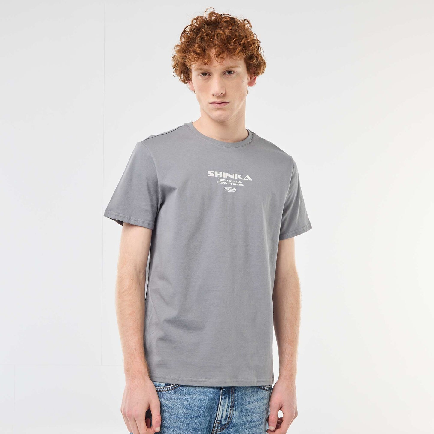 პრინტიანი ბამბის ნაცრისფერი, კრემ-ყელიანი მაისური