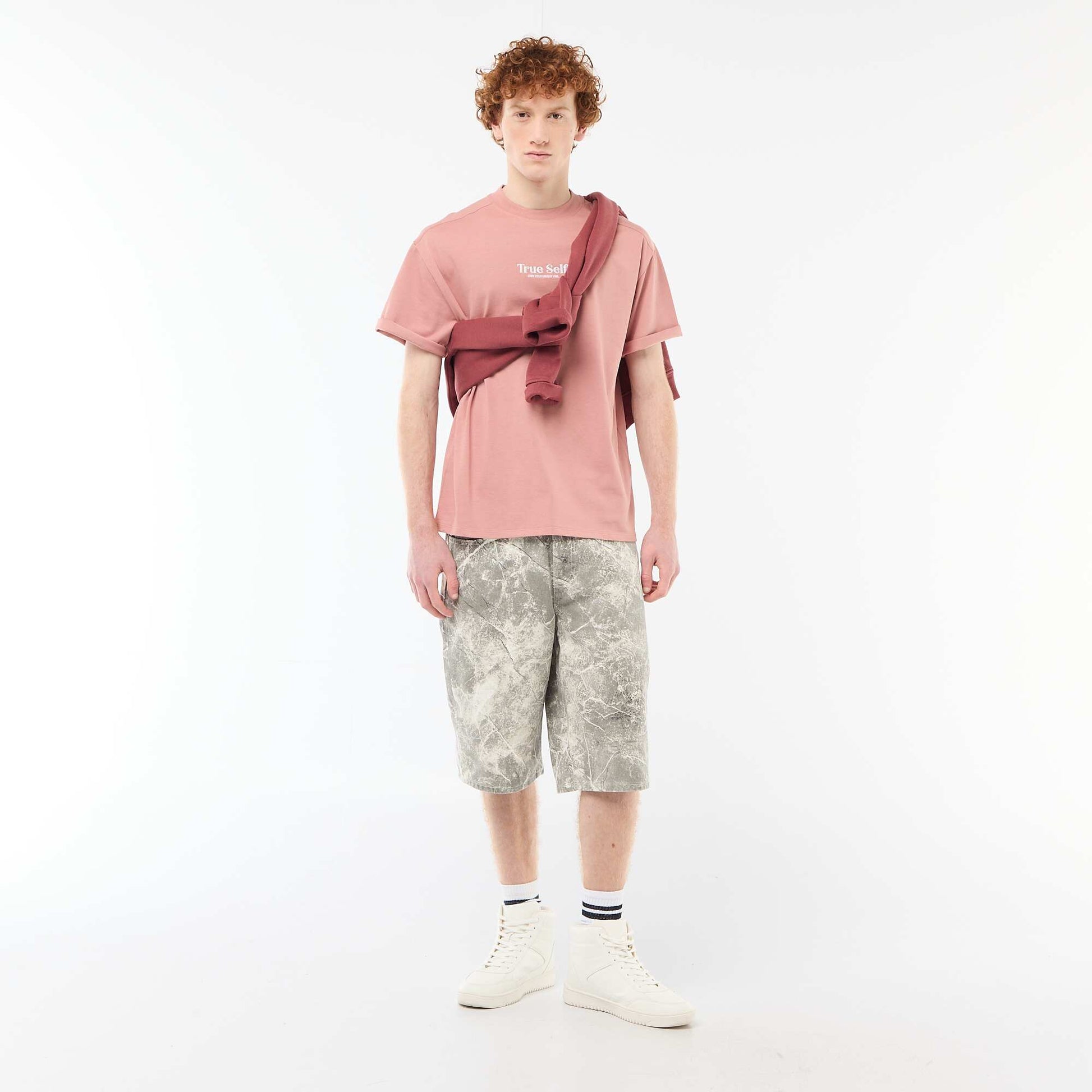 Crew Neck T-Shirt with Contrast Embroidery PINK