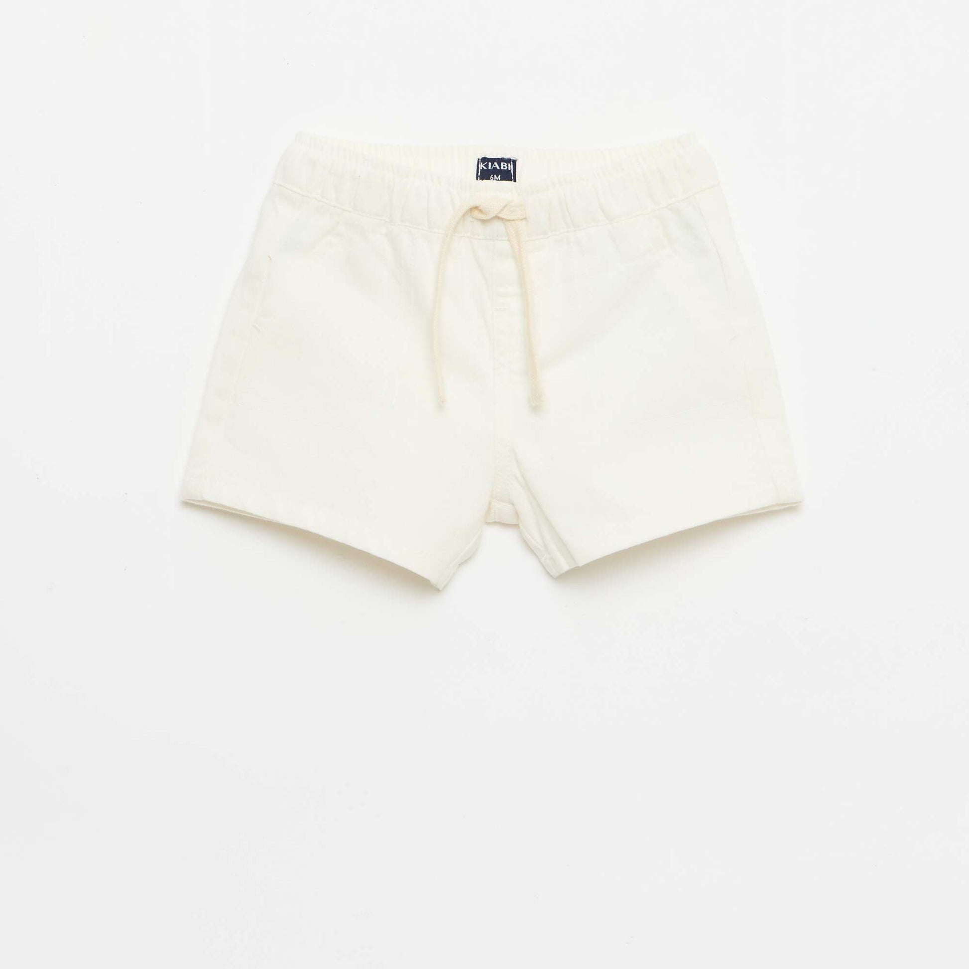 სადა ჯინსის შორტი თეთრი