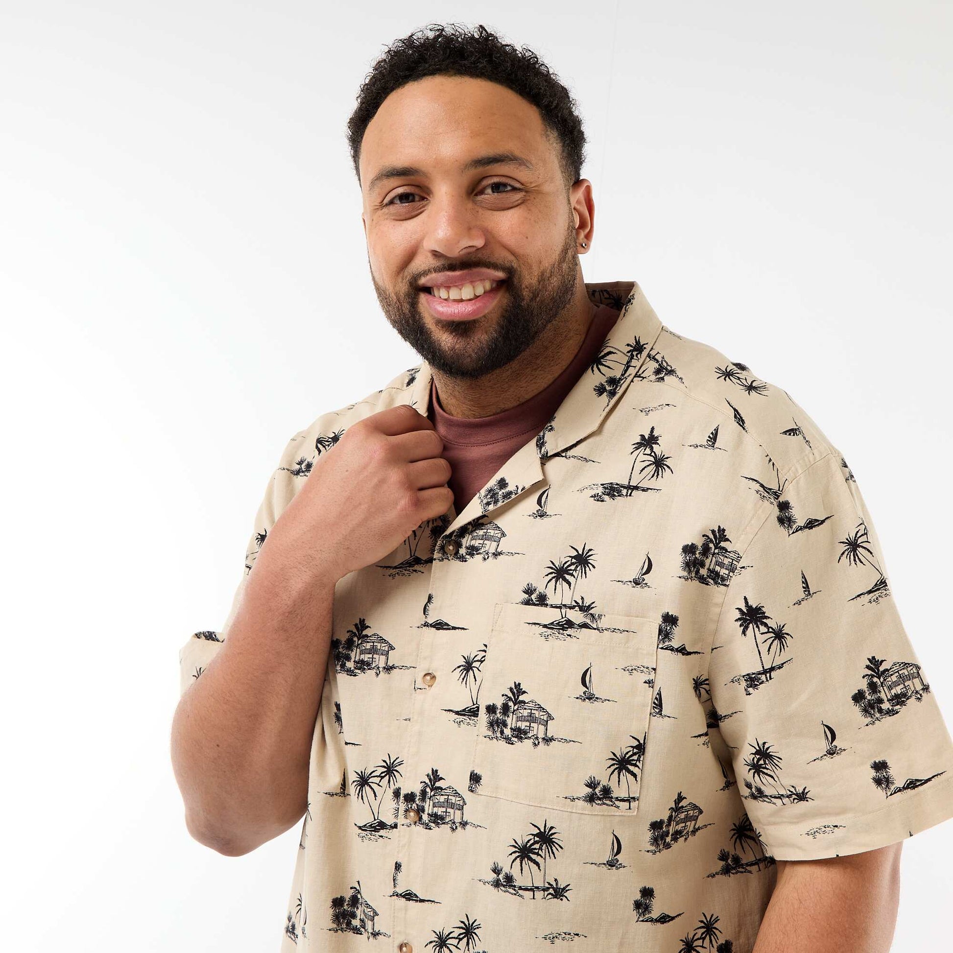 Short-Sleeve Patterned Shirt BEIGE