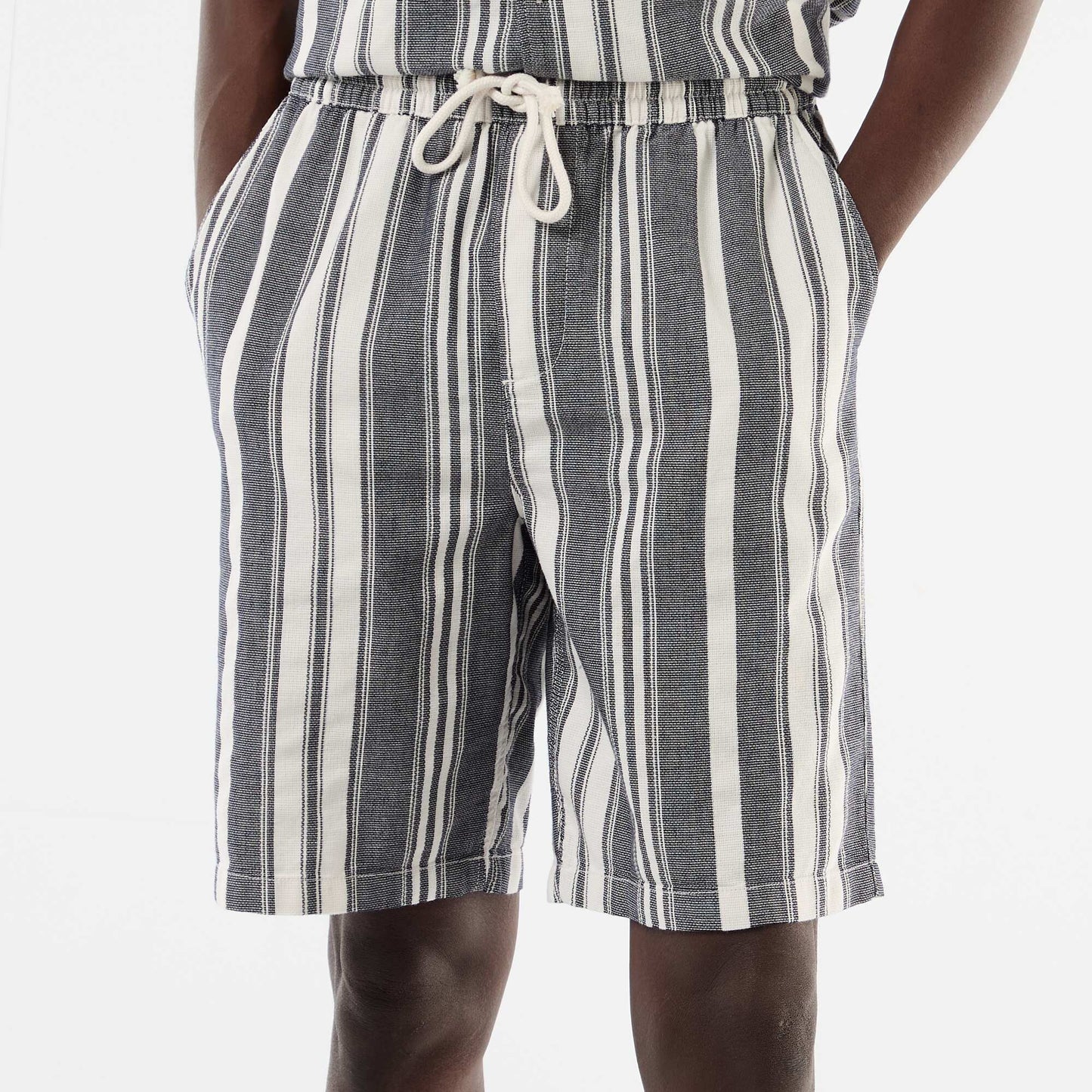 Lightweight Bermuda shorts with drawstrings BLUE