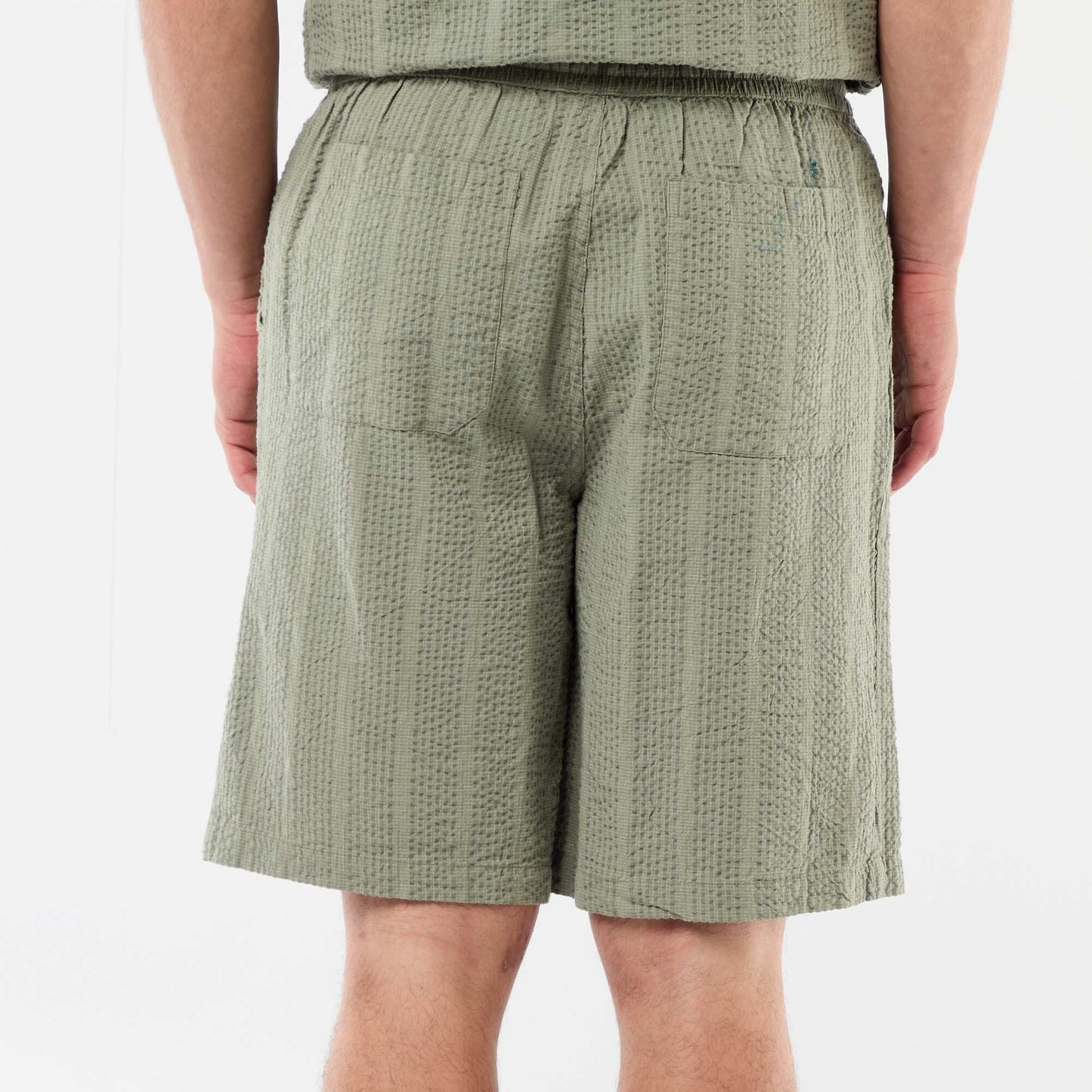 Crêpe-effect Bermuda Shorts GREEN