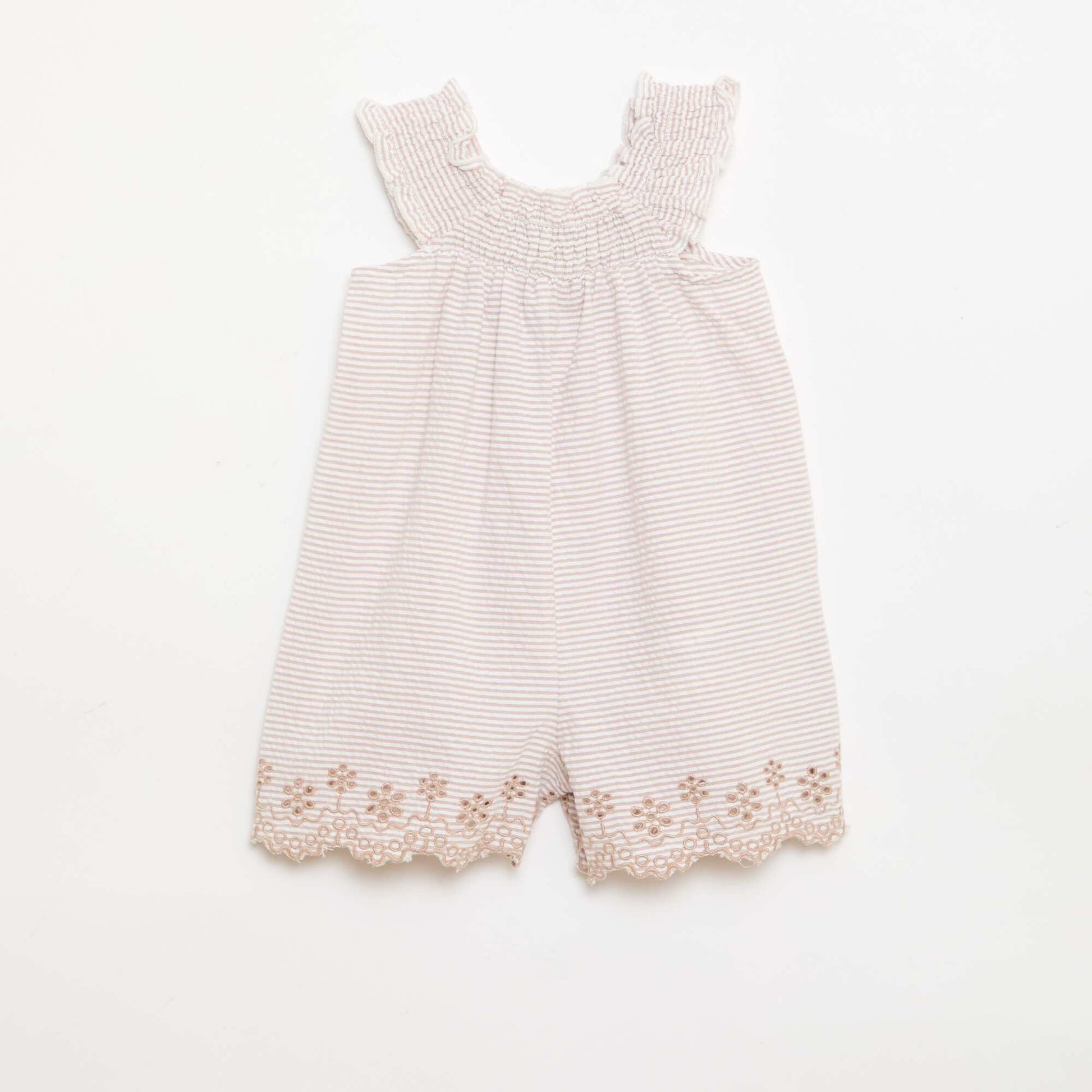 ზოლიანი მოკლე რომპერი სირსაკერით, სმოკინგით და ნაქარგებით კრემისფერი