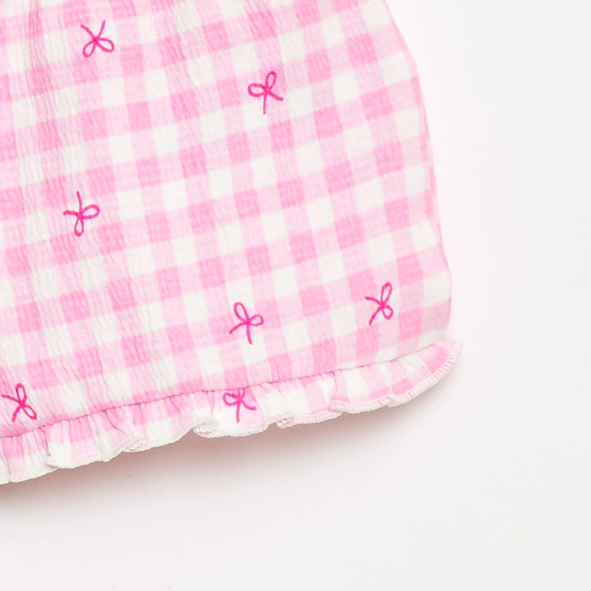 Patterned shorts with ruffled hem PINK