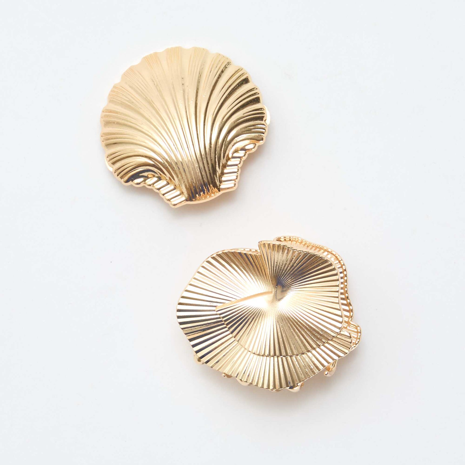 Set of 2 Gold-Tone Decorative Hair Clips YELLOW