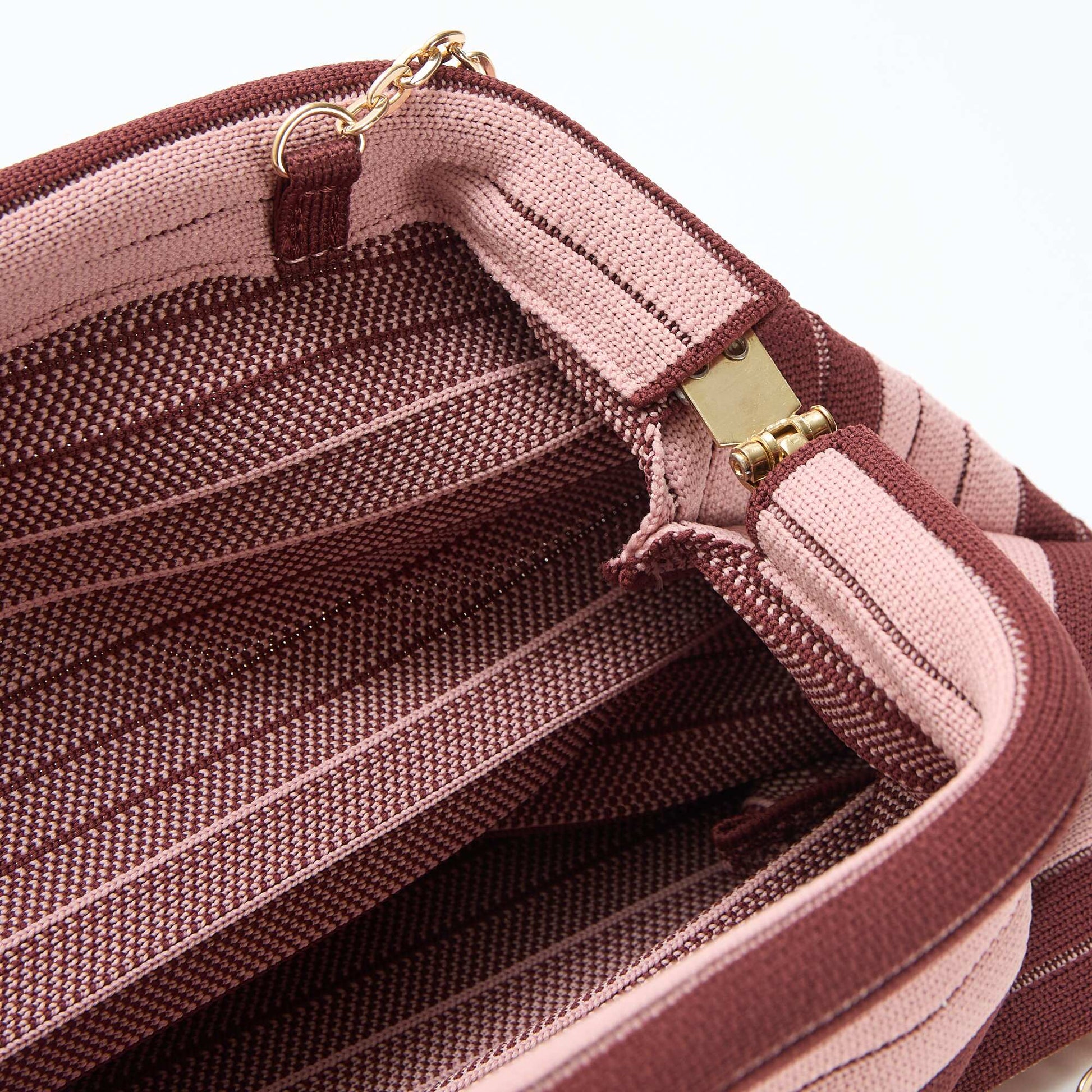 Pouch-shaped crossbody bag PINK