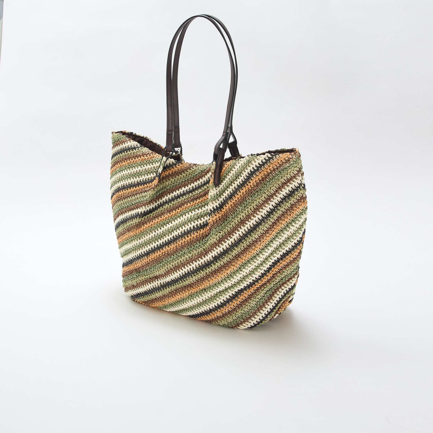 ჩალის ჩანთა მწვანე