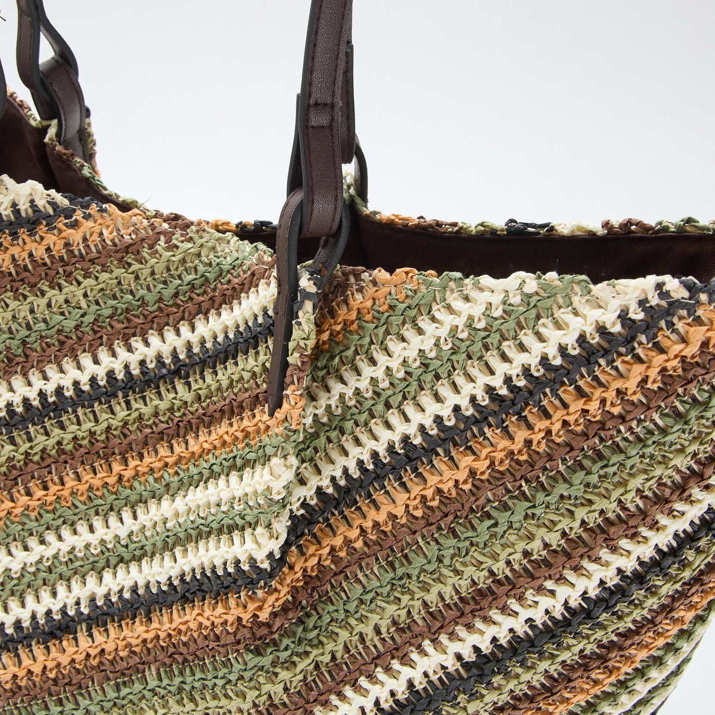 ჩალის ჩანთა მწვანე