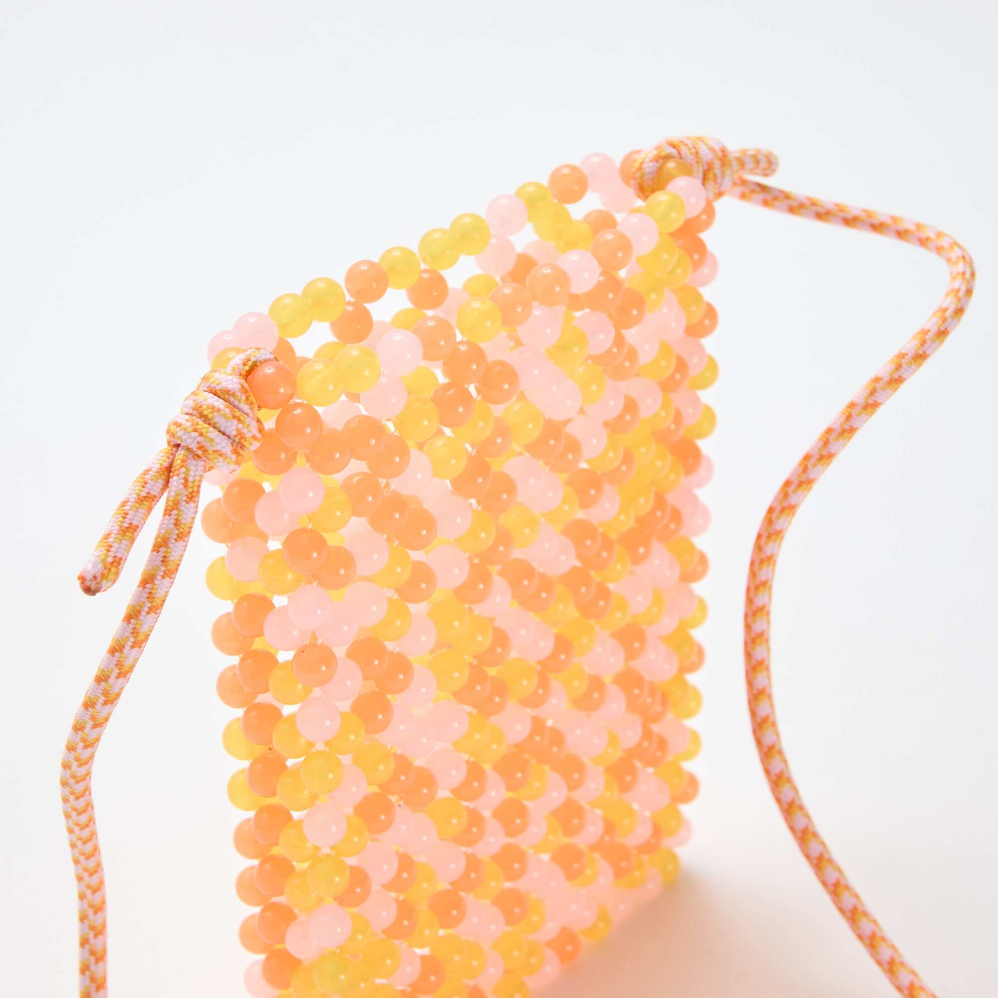 მძივებით მორთული ტელეფონის ჩანთა ნარინჯისფერი