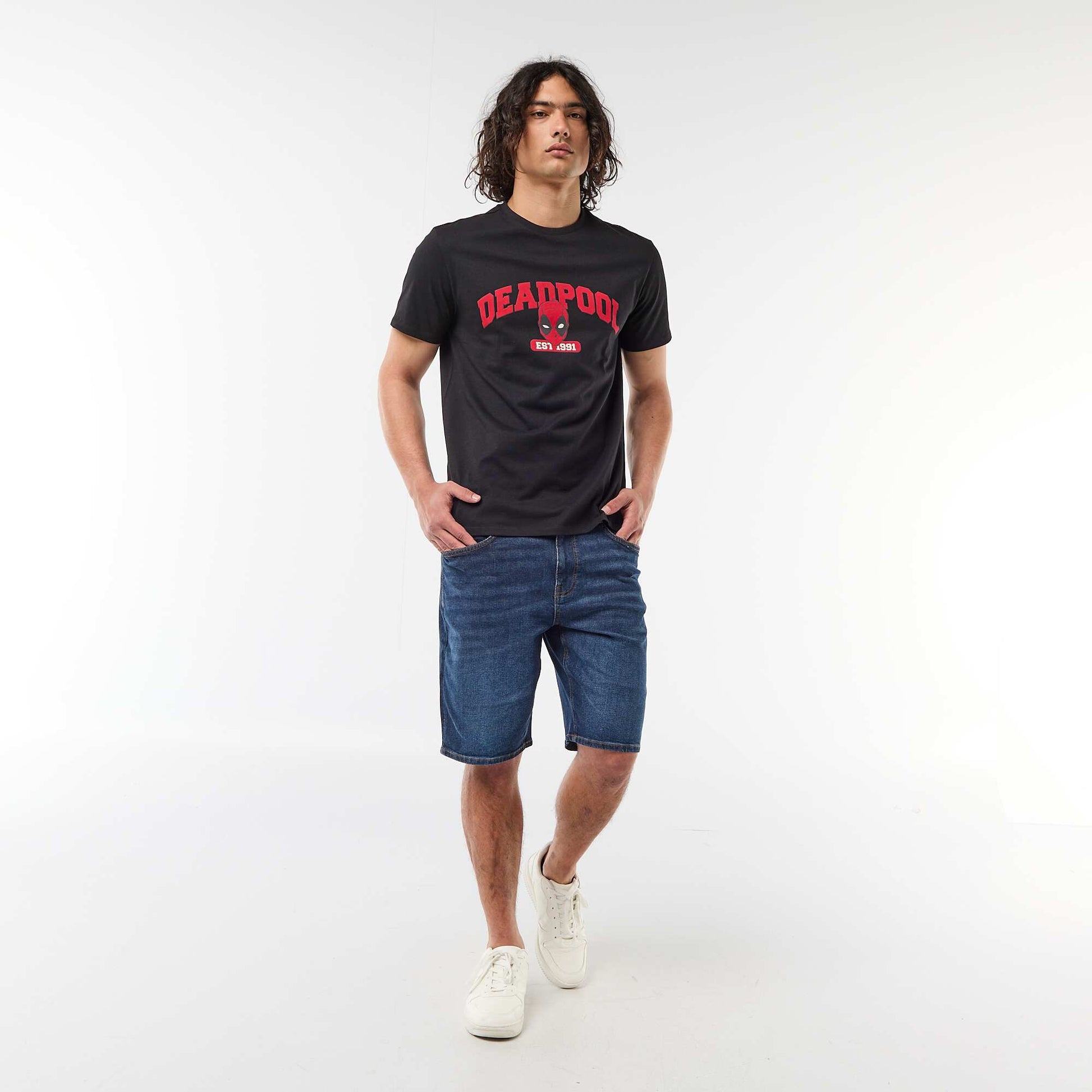 'Deadpool' 'Marvel' Short Sleeve T-shirt BLACK