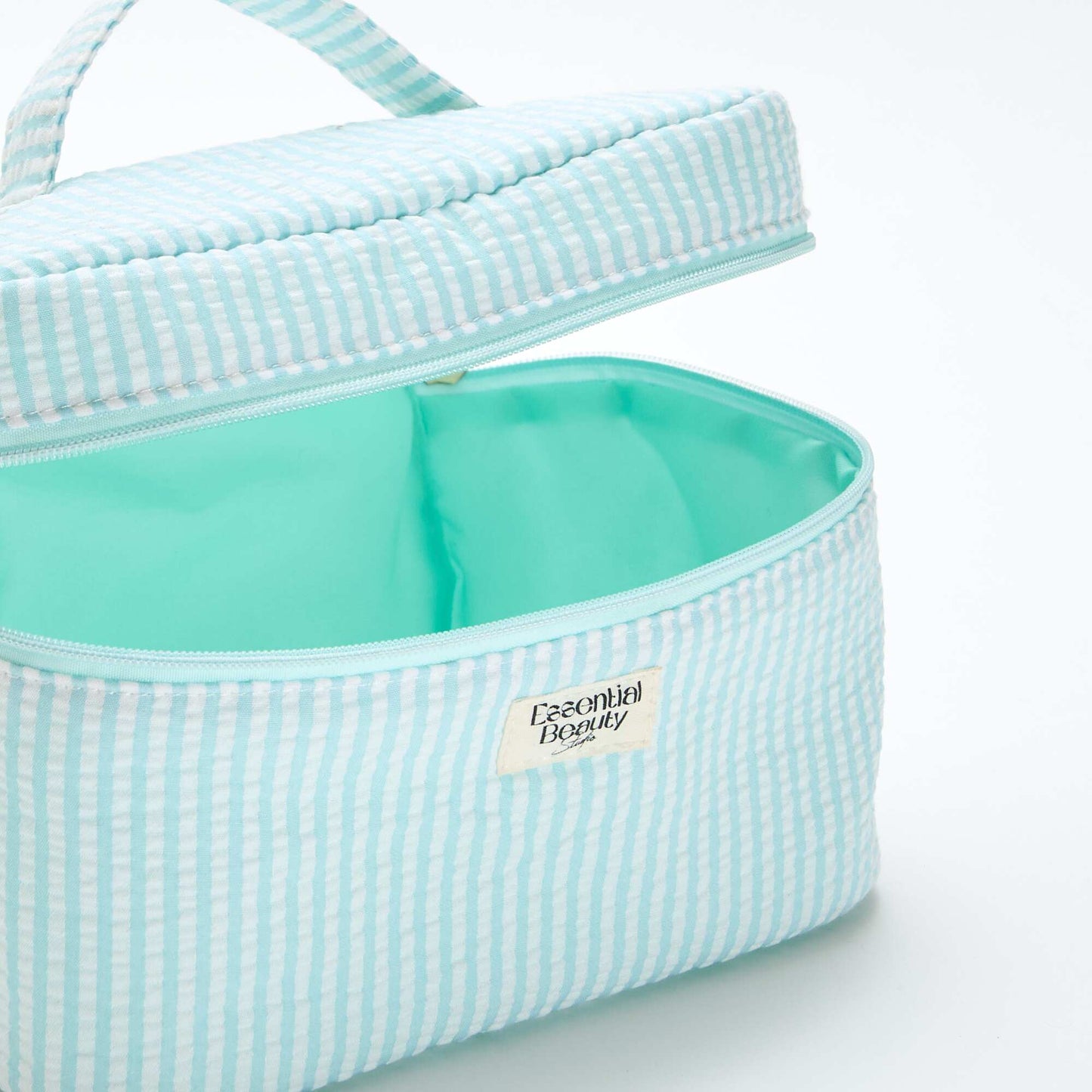 ორნამენტებიანი ყუთი სახელურით ლურჯი