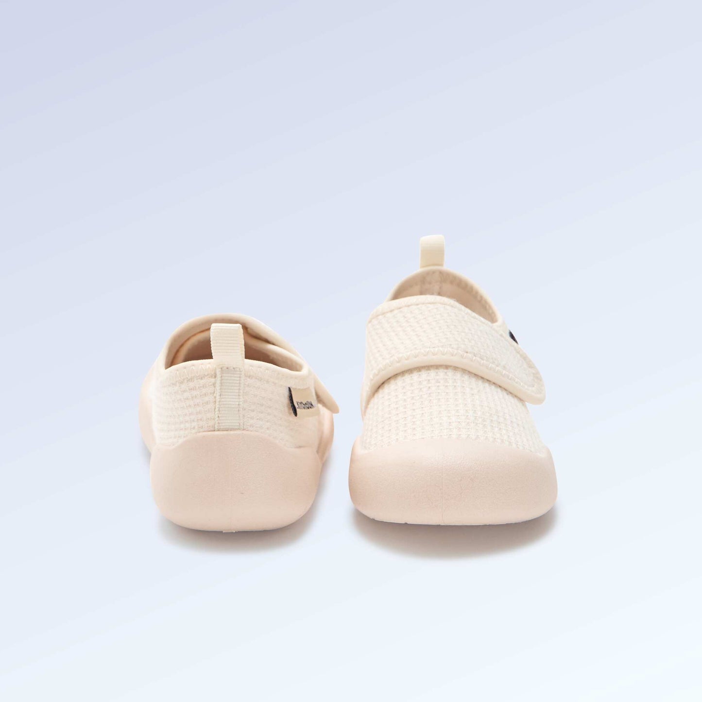 Kitchoun Motor Skills Slippers - Stage 4 'Walking' BEIGE