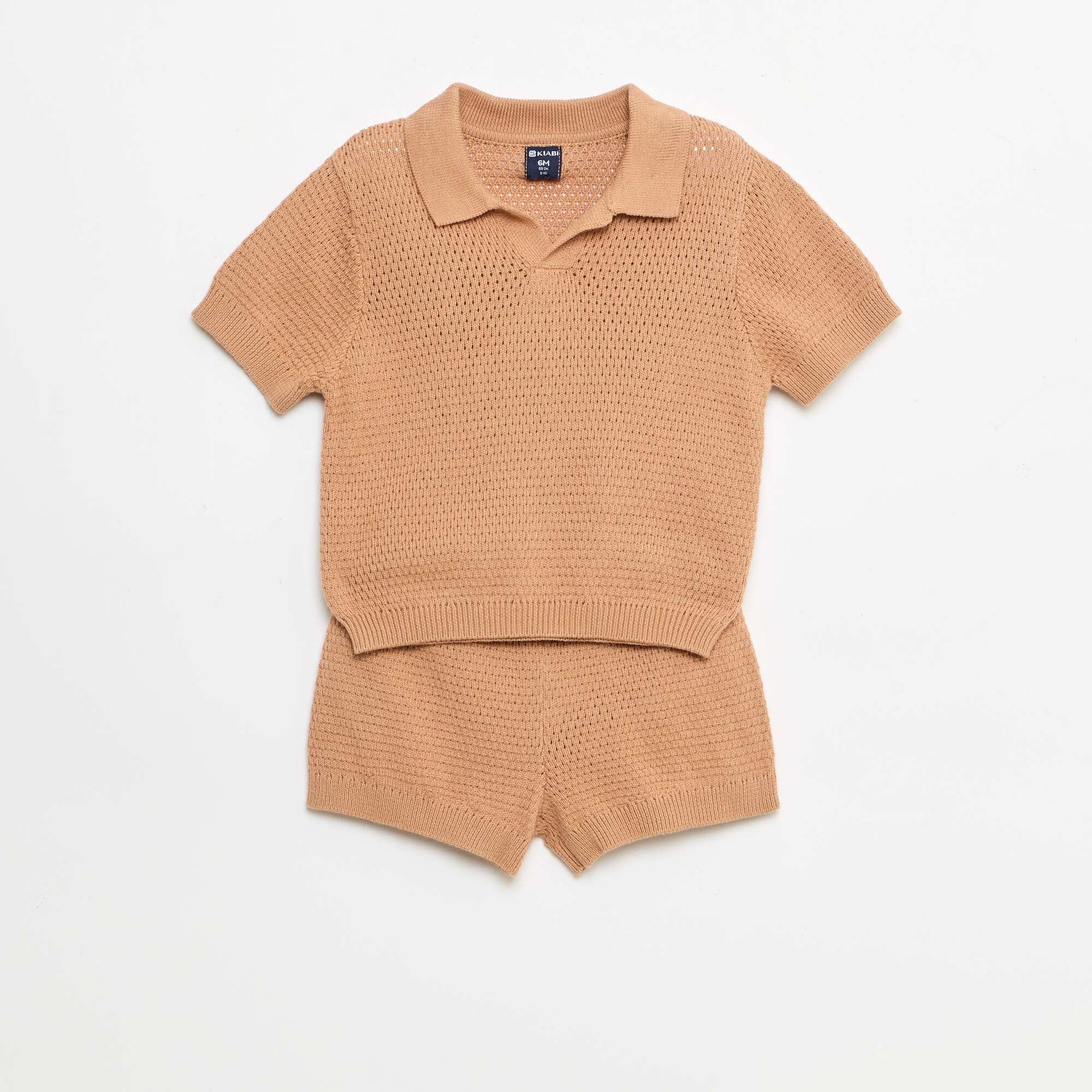 2 ნაწილიანი ნაქსოვი კომპლექტი - პოლოს მაისური + შორტი ყავისფერი