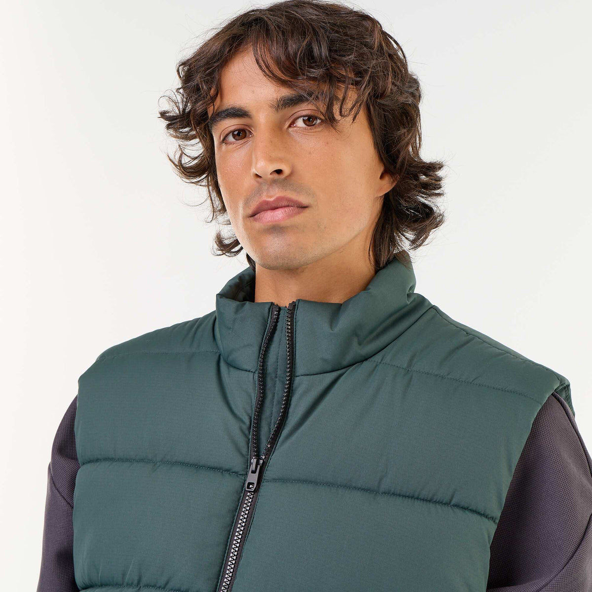 Lightweight sleeveless puffer jacket GREEN