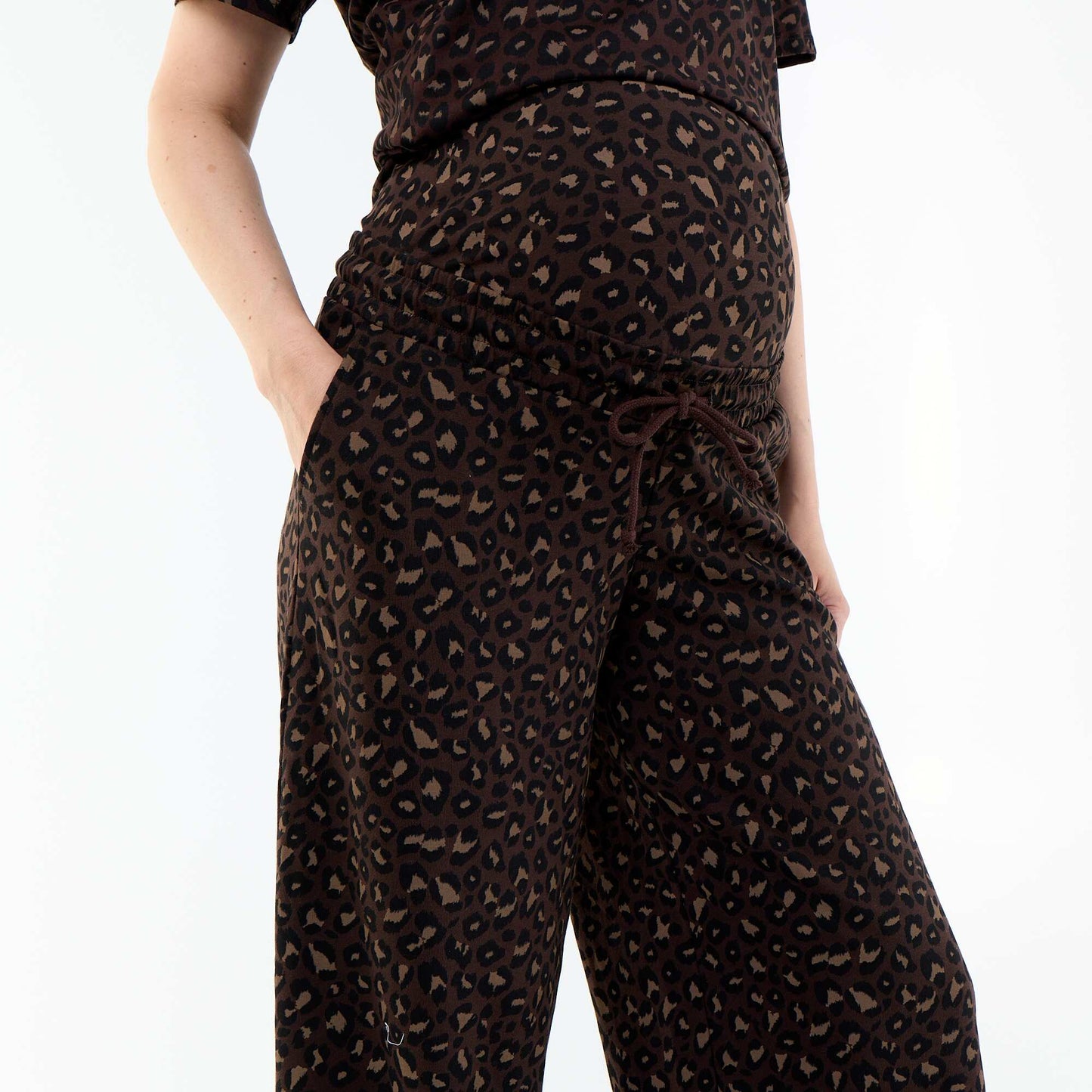 Maternity wide leg French terry joggers BROWN