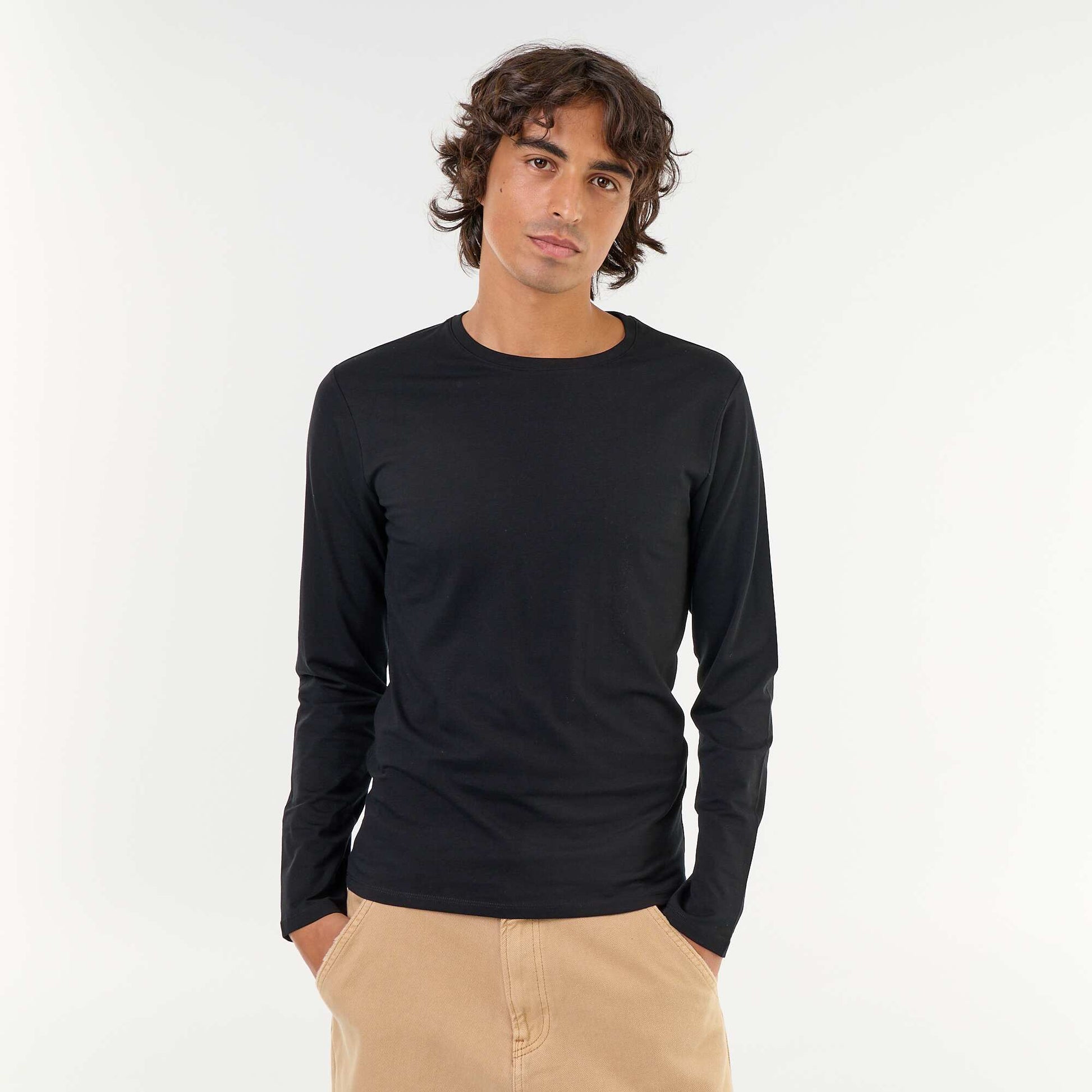 Plain Long-Sleeved T-Shirt BLACK