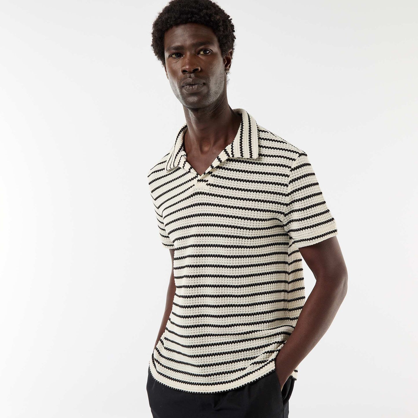 Short-Sleeved Polo Shirt in Textured Fabric BLACK