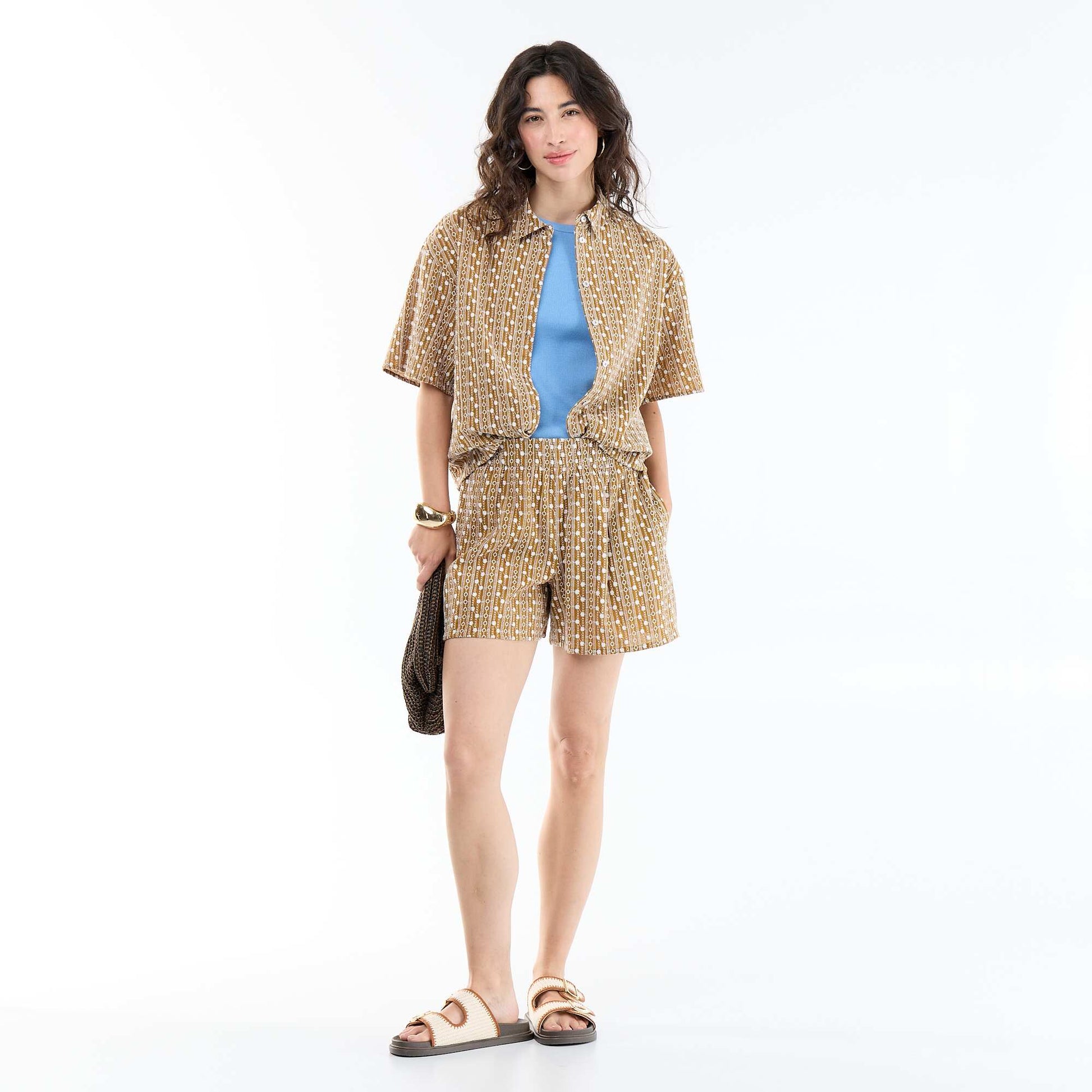 Embroidered short-sleeved shirt BROWN