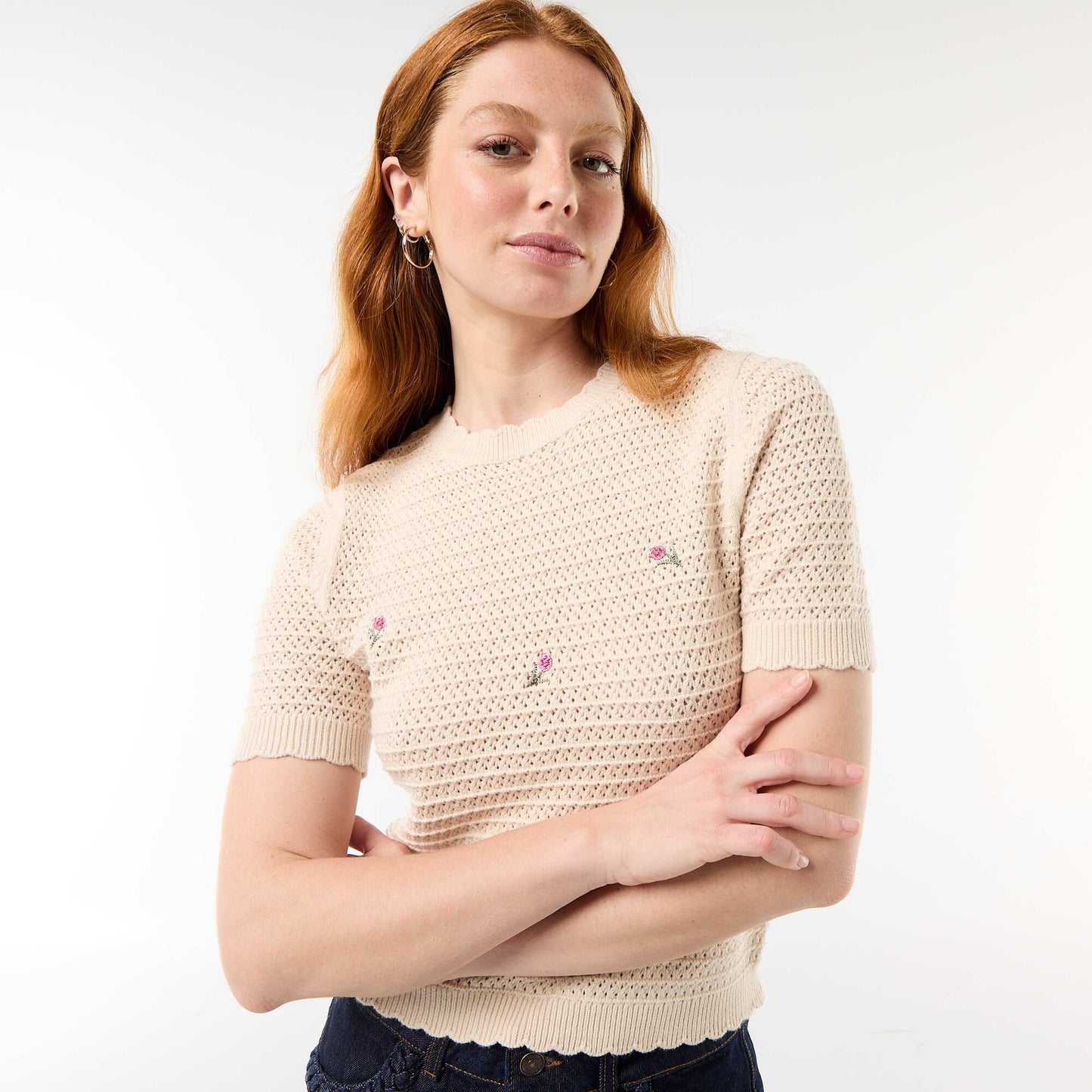 Embroidered Floral Short-Sleeved Knit Top BEIGE
