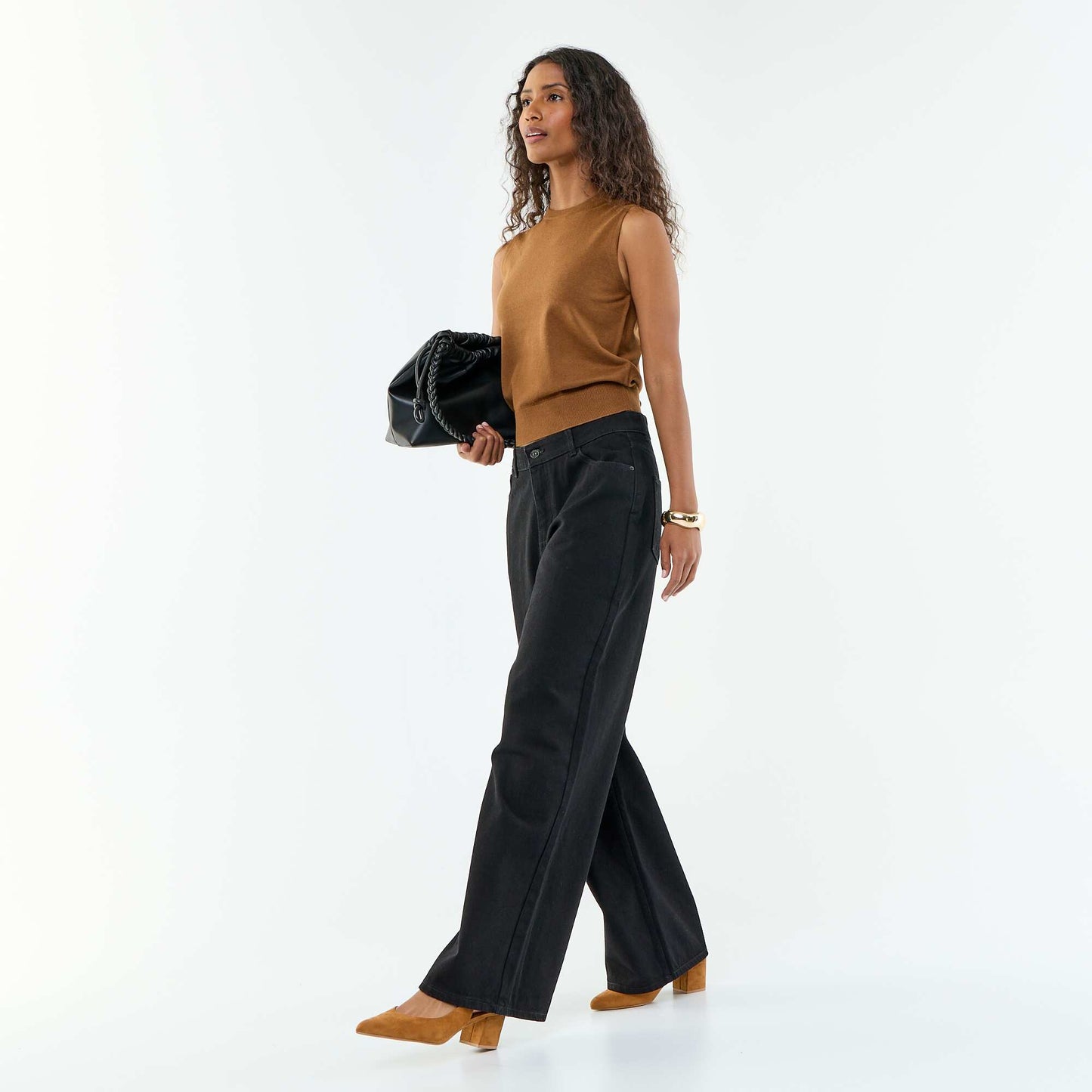 Sleeveless Round-Neck Sweater BROWN