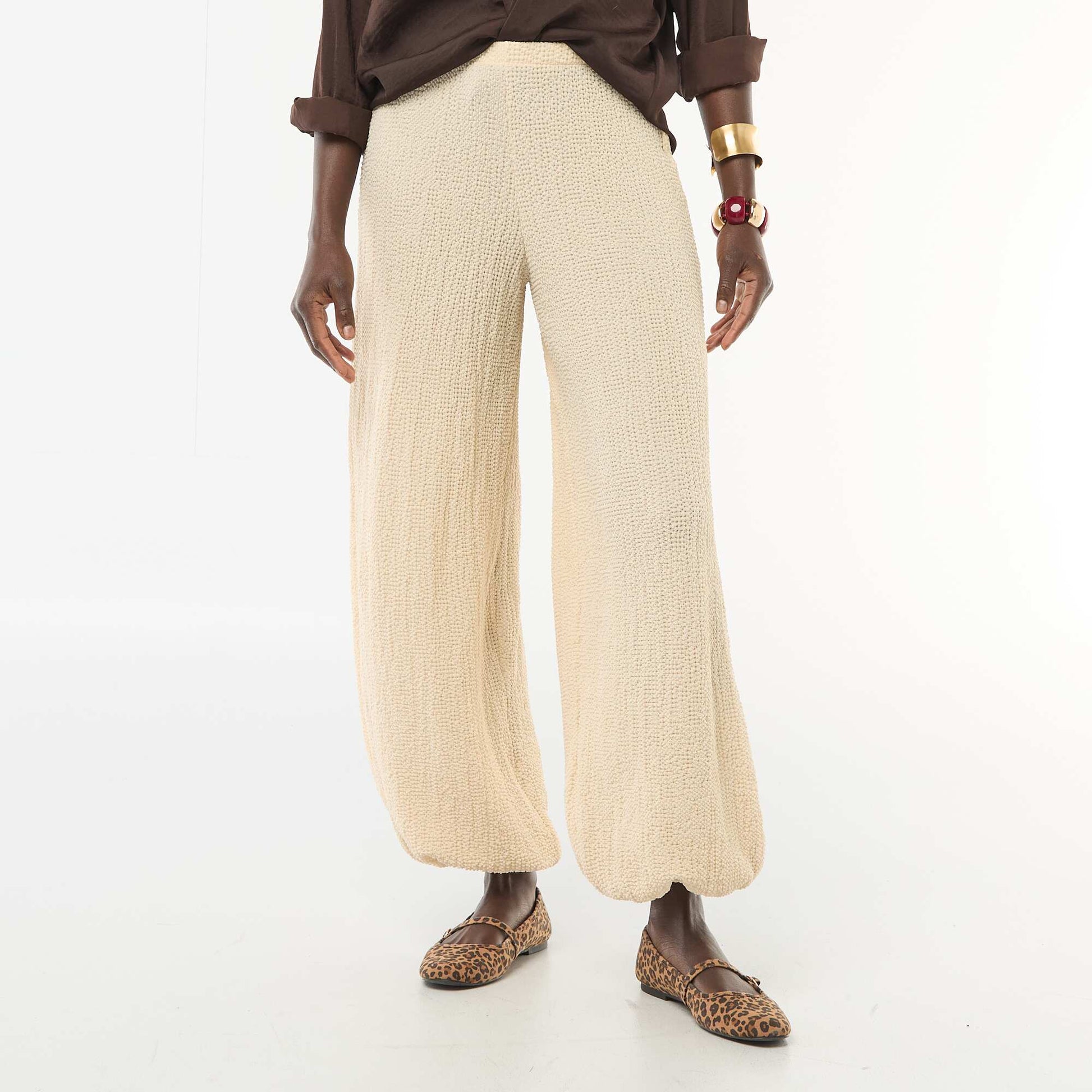 Crinkle Knit Pants BEIGE
