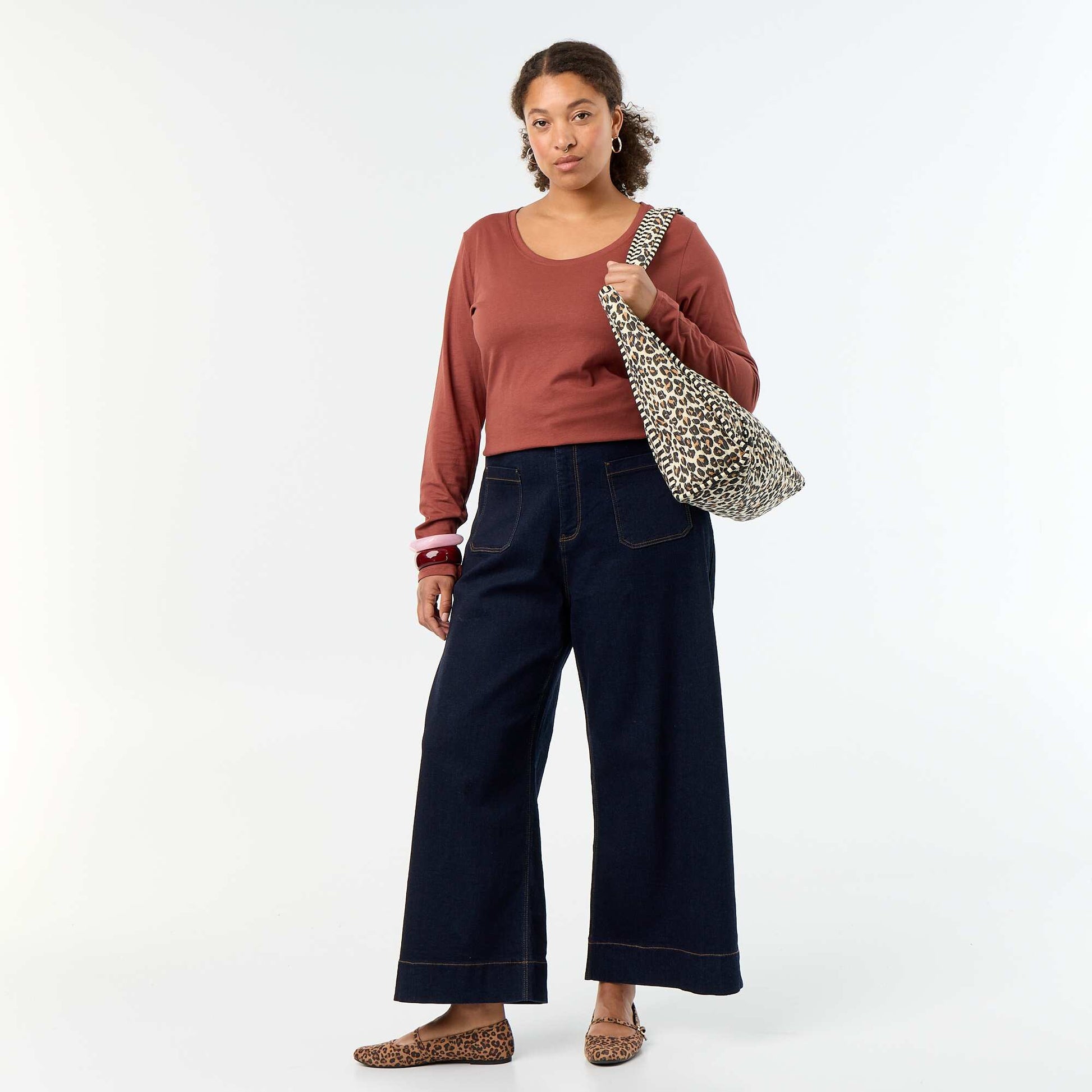 Long-sleeved round-neck T-shirt BROWN