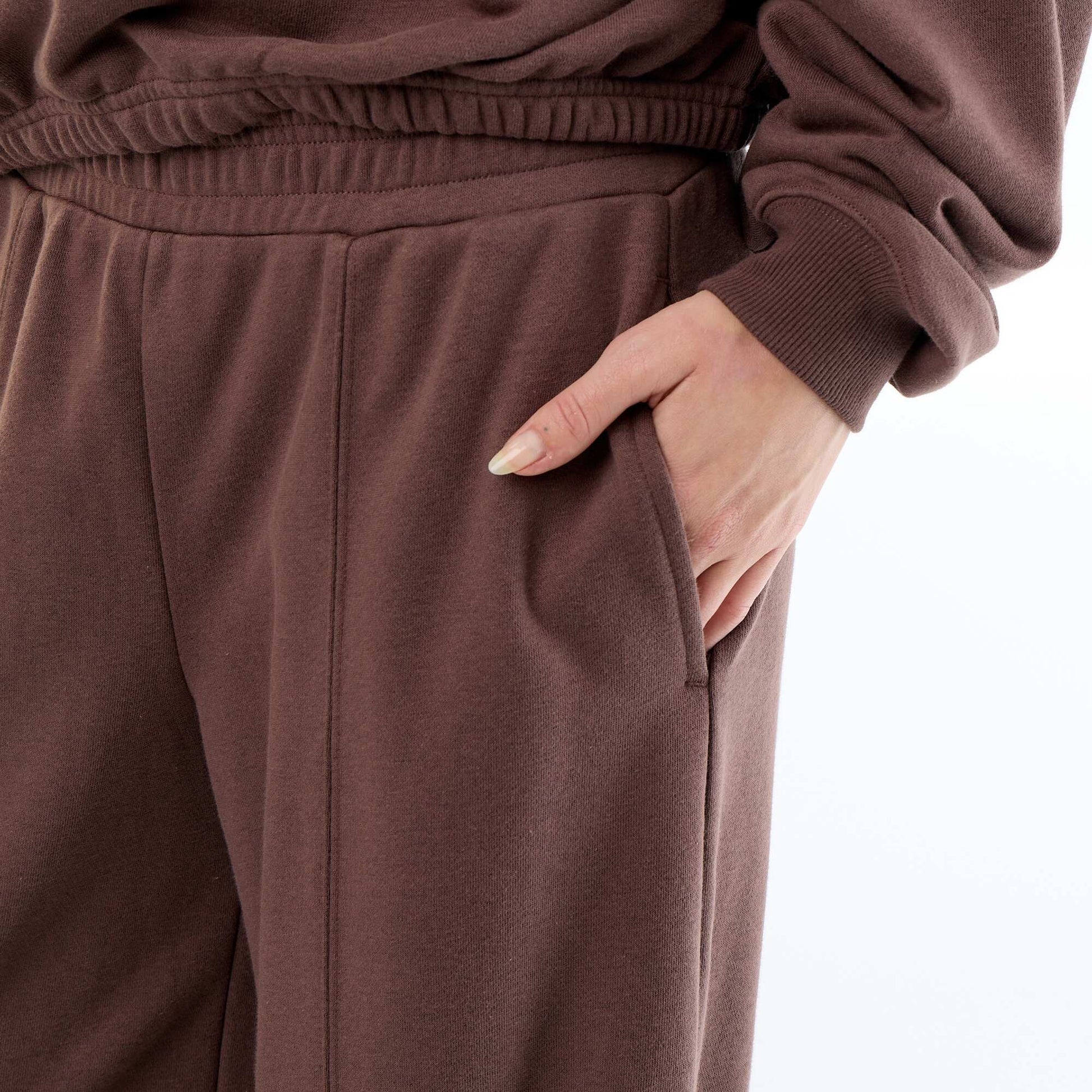 Wide sports joggers BROWN