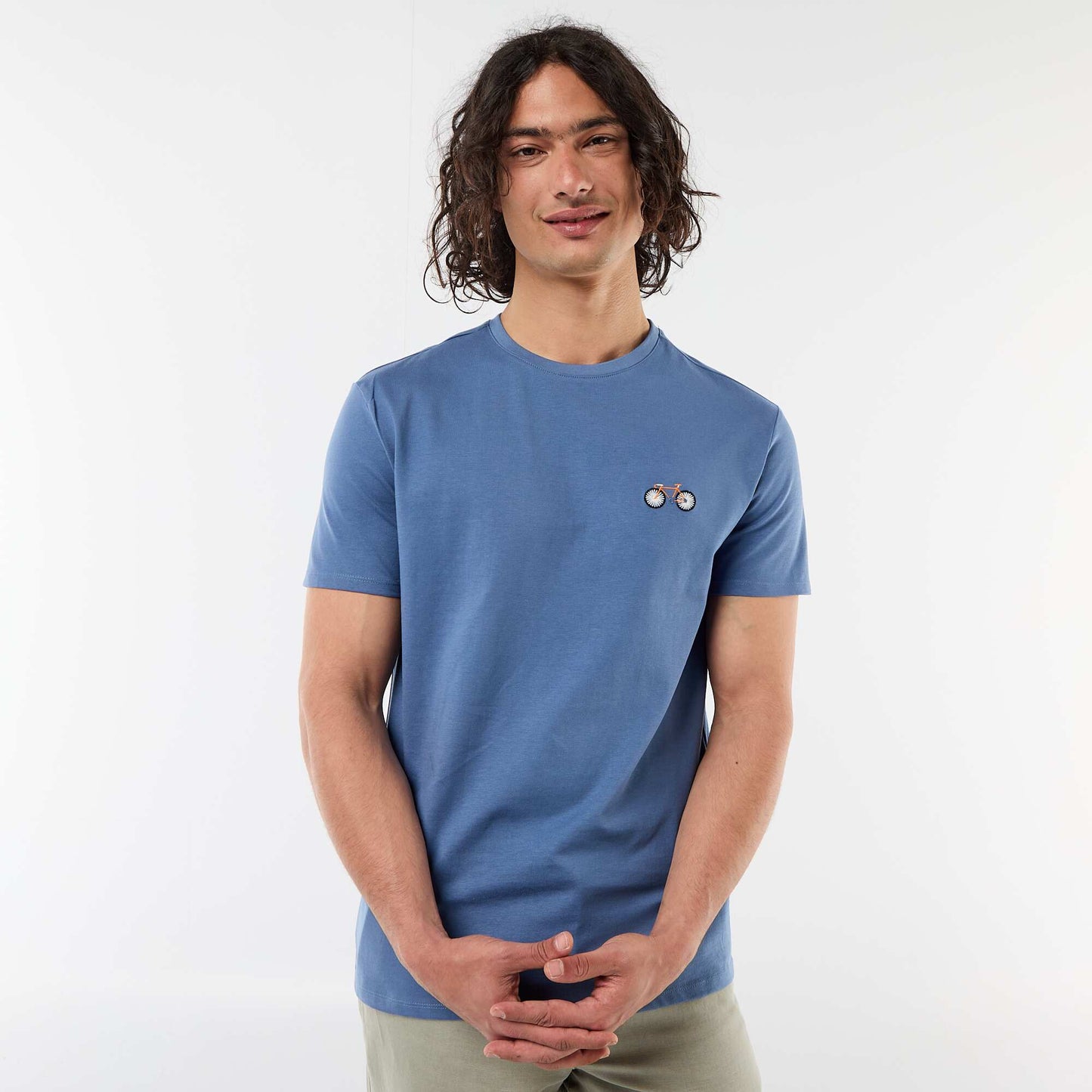 Plain short-sleeved T-shirt with embroidery BLUE