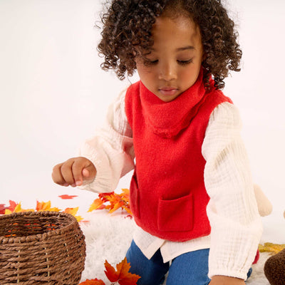 უმკლავო სვიტერი მოსახსნელი შარფით წითელი