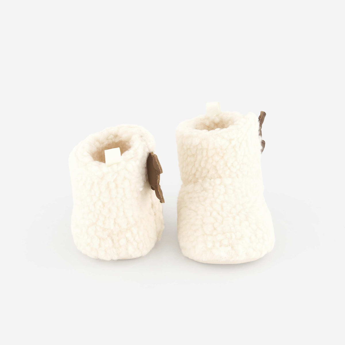 Pair of \'Disney\' Sherpa-Style Slippers WHITE