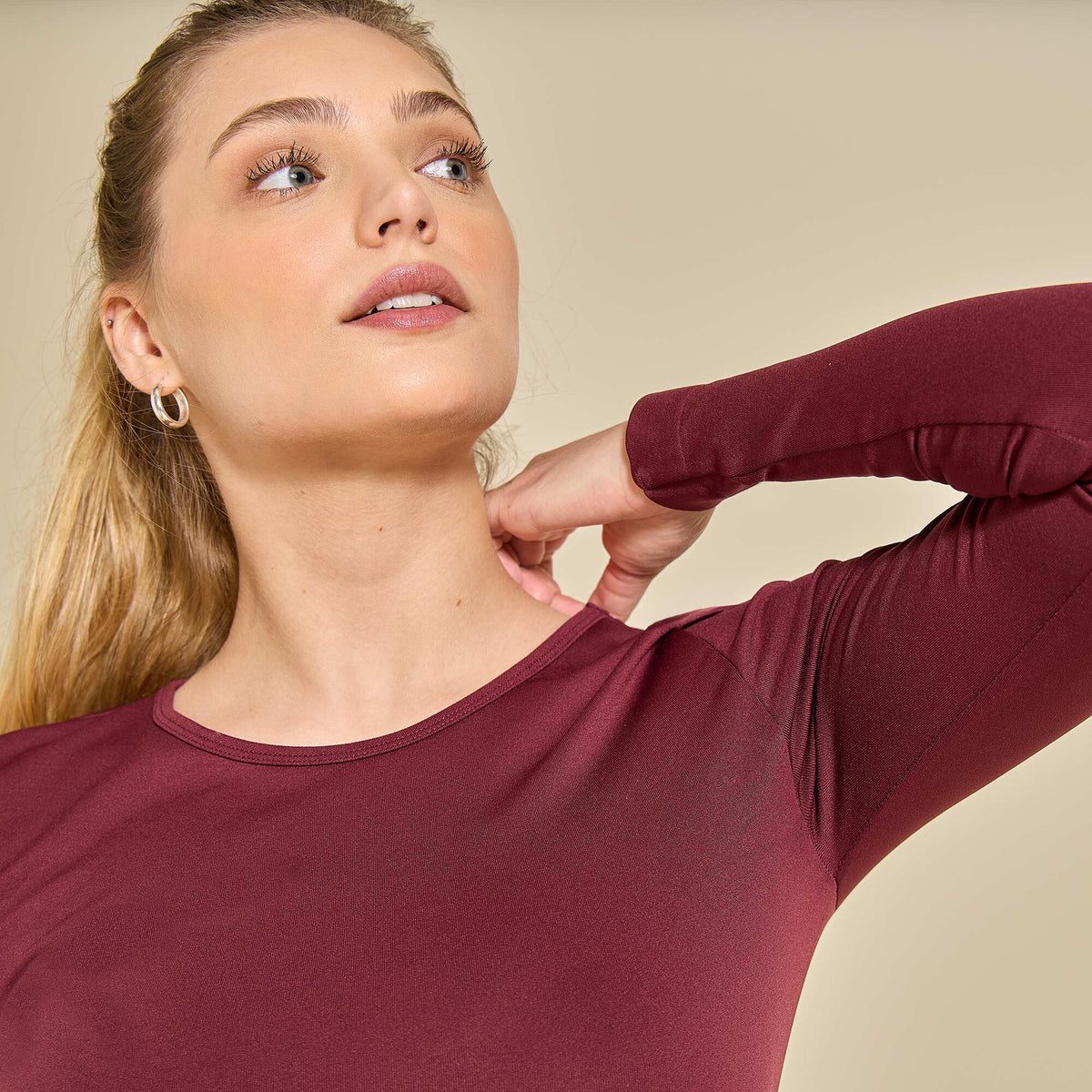 Long-sleeved sports t-shirt RED
