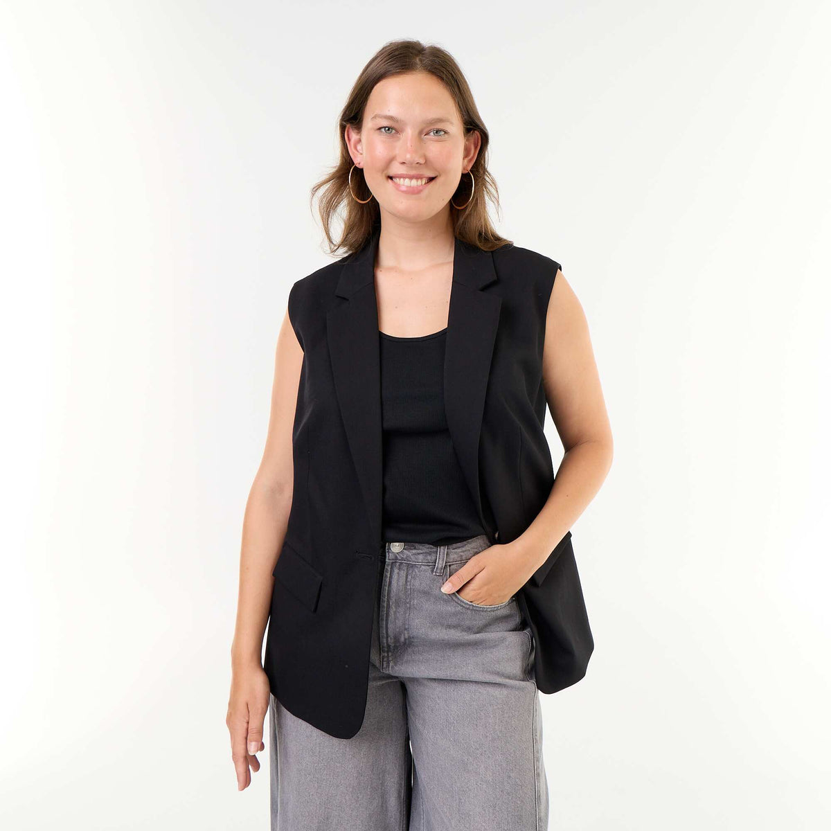 Long Sleeveless Tailored Jacket BLACK