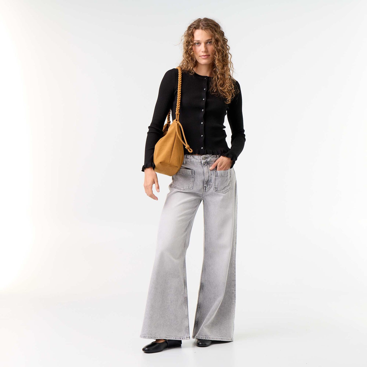 Ruffled Trim Ribbed Cardigan BLACK
