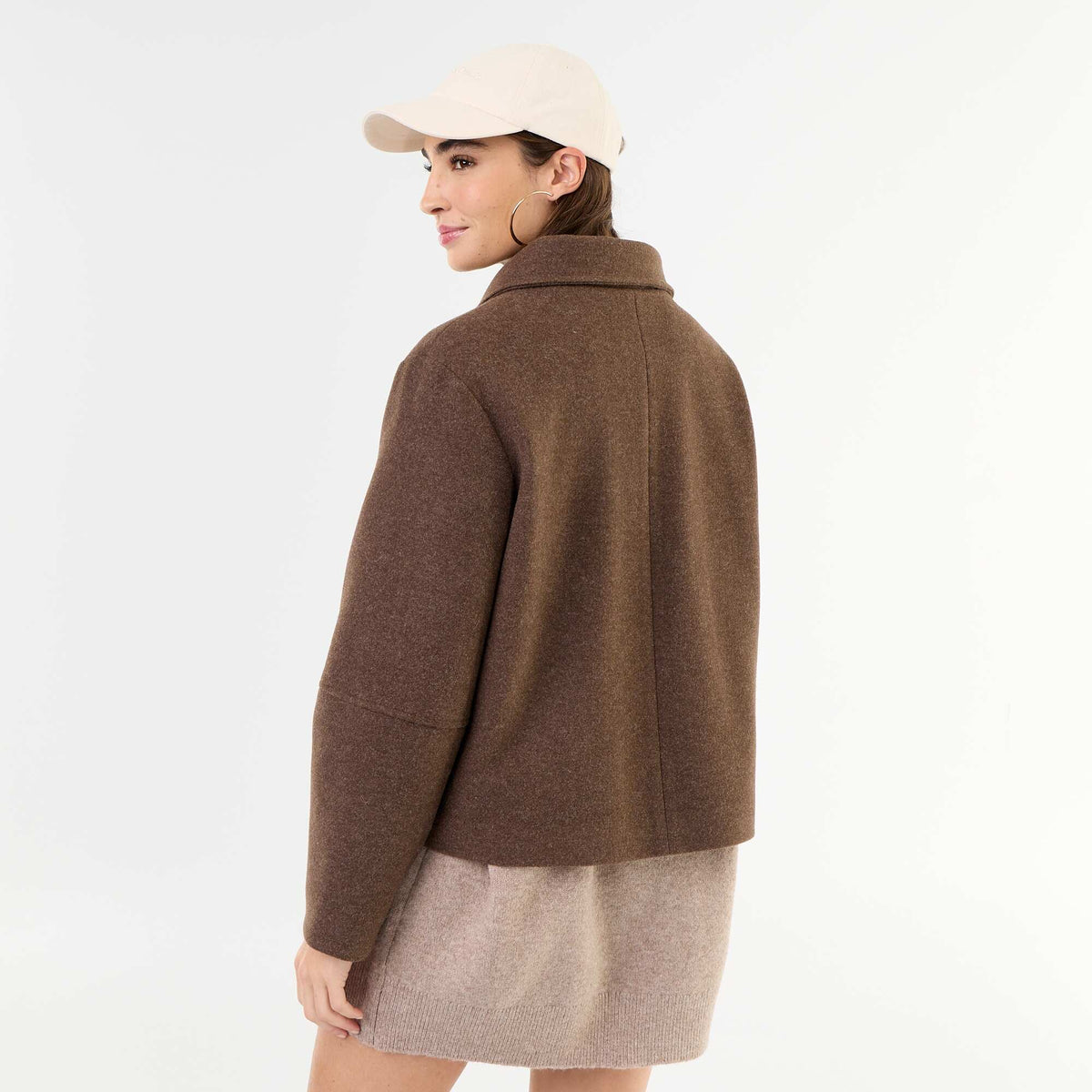 Wool-effect short coat BROWN