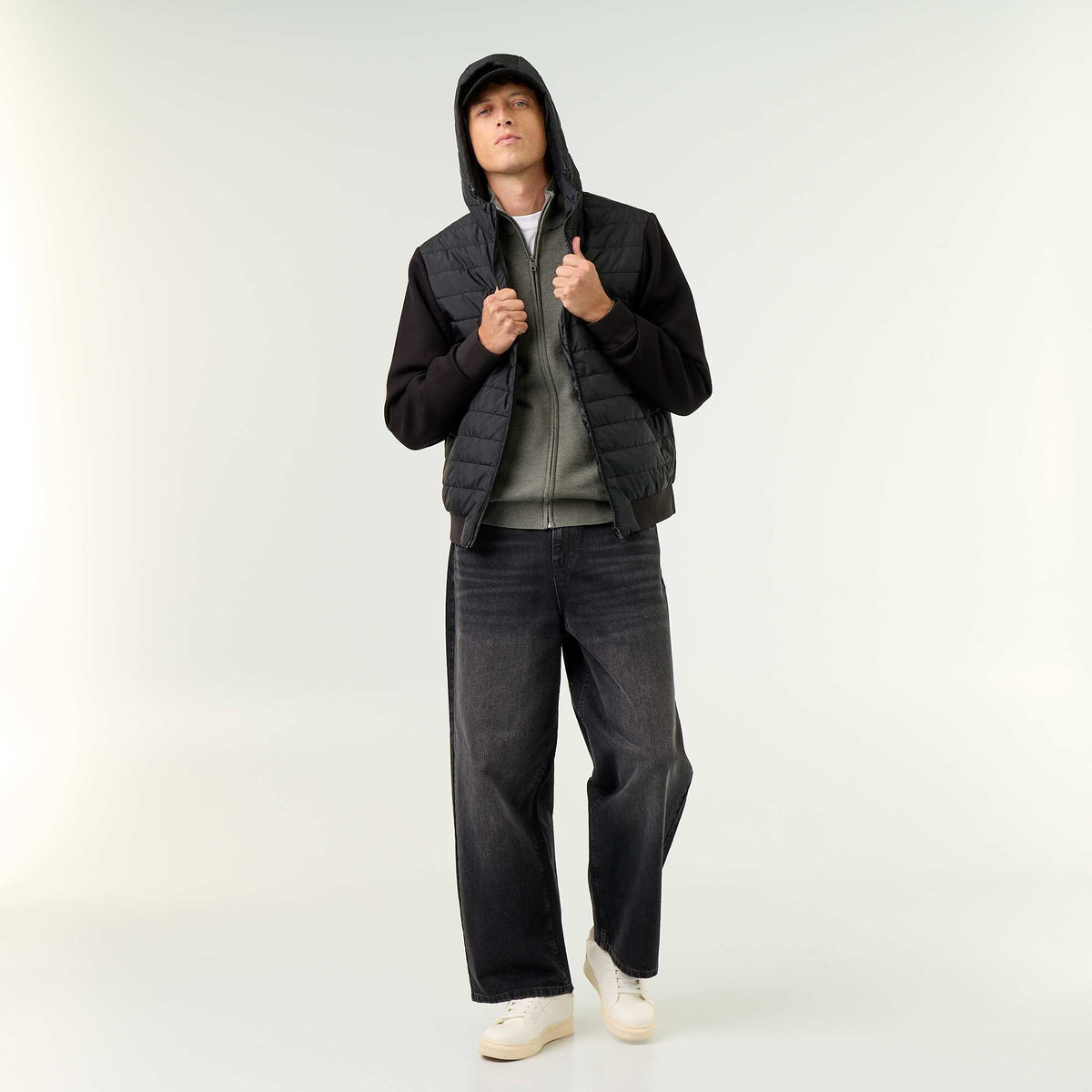 Dual-material hooded zip-up jacket BLACK