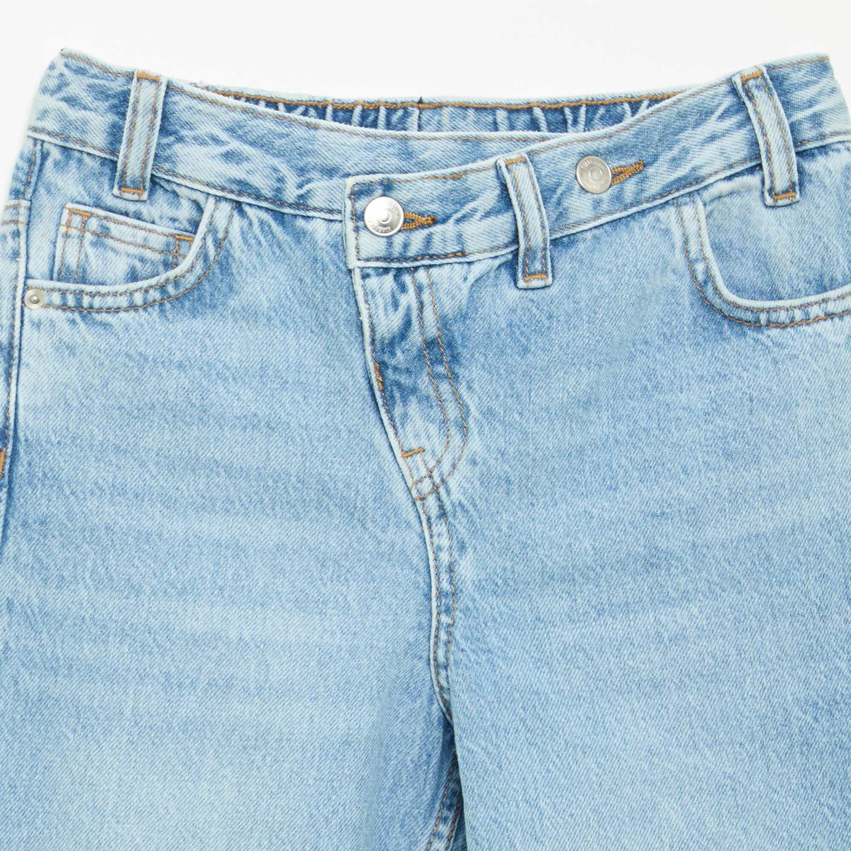 Denim pants with offset button placket BLUE