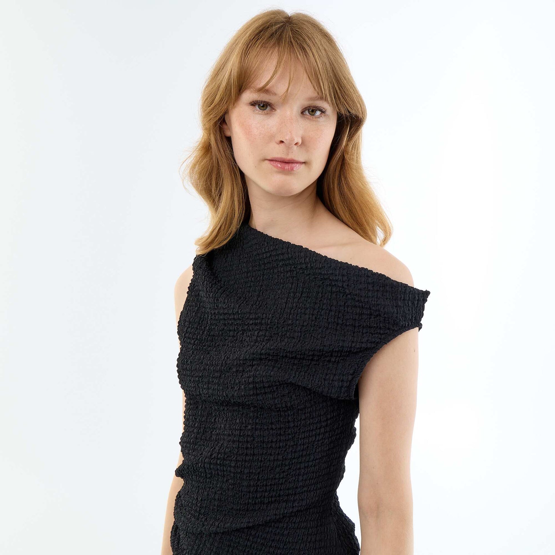 Racerback ზედა შავი