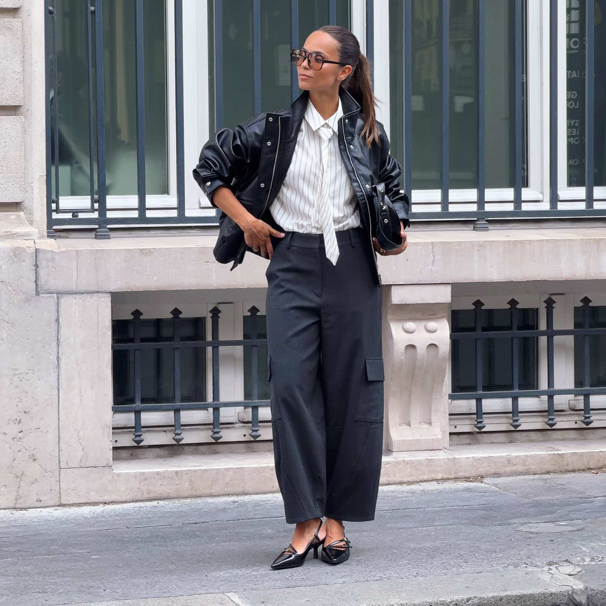 Barrel-leg Trousers GREY