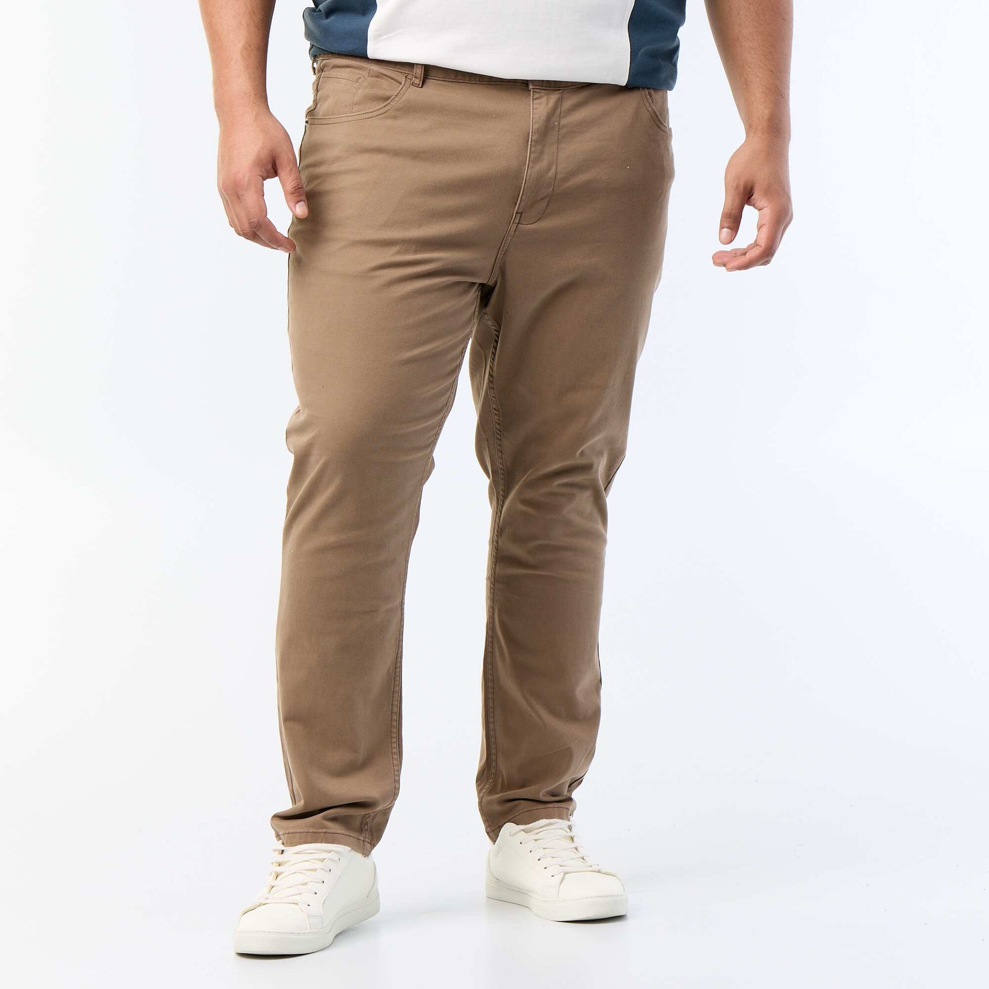 Slim-fit trousers - L32 BROWN