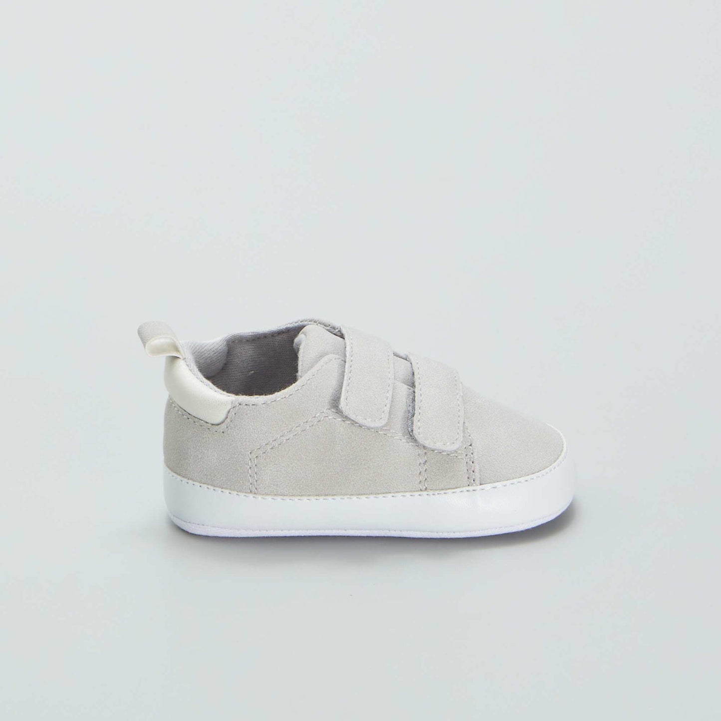 Two-tone trainers with hook and loop fastening GREY