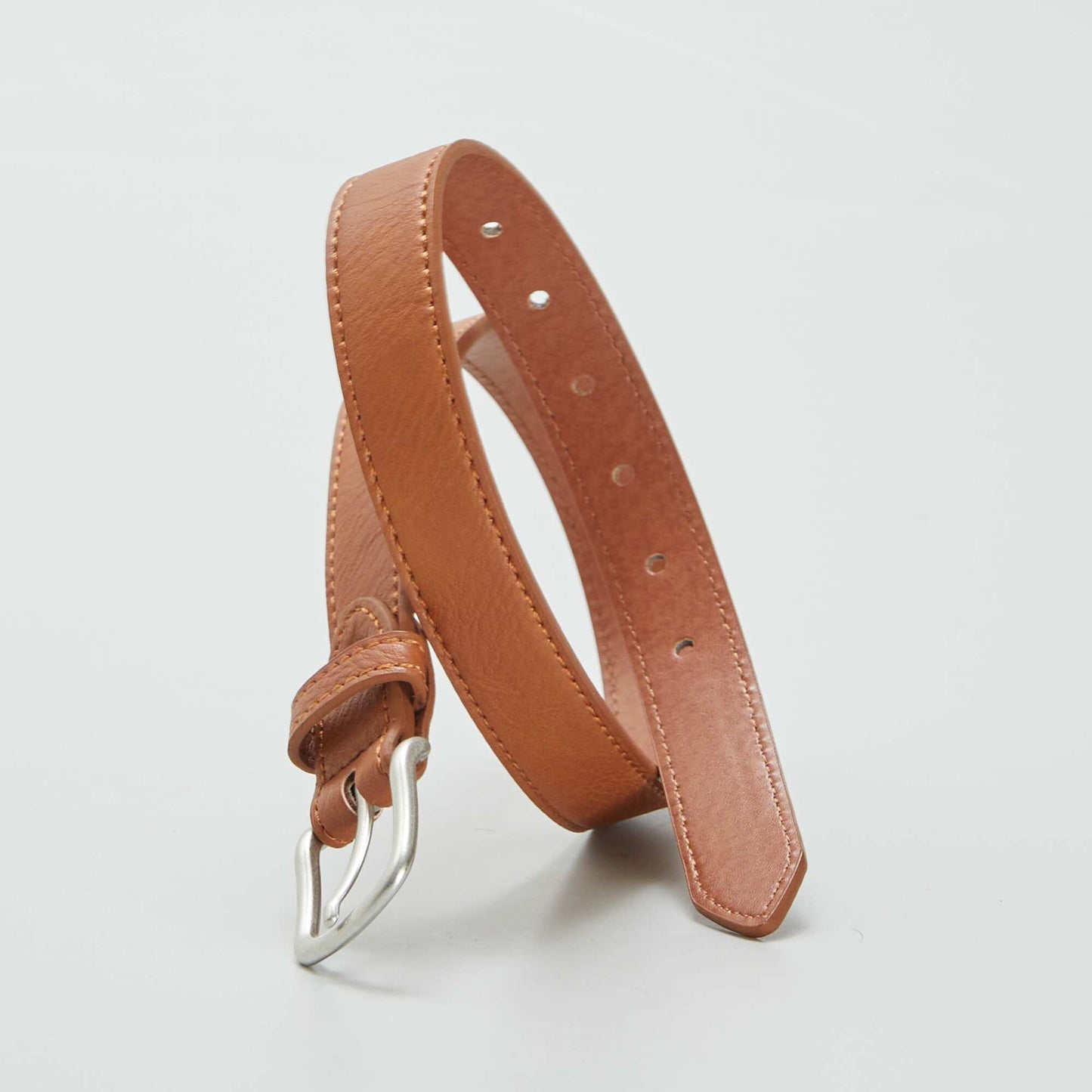 Synthetic belt with a soft feel BROWN