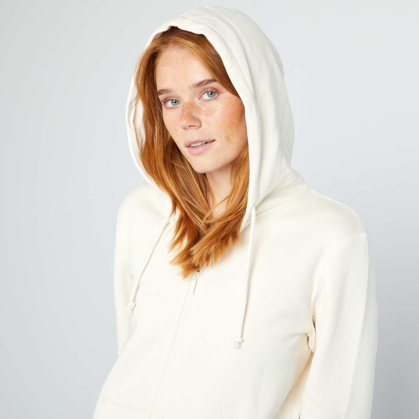 Zip-up hoodie WHITE