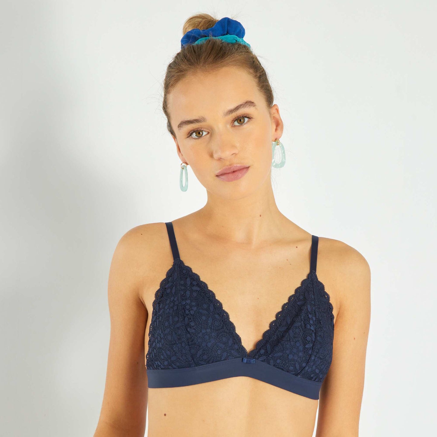 Padded lace triangle bra blue