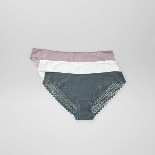 3 ცალიანი შეფუთვა ბამბის და მაქმანი შარვალი PINK